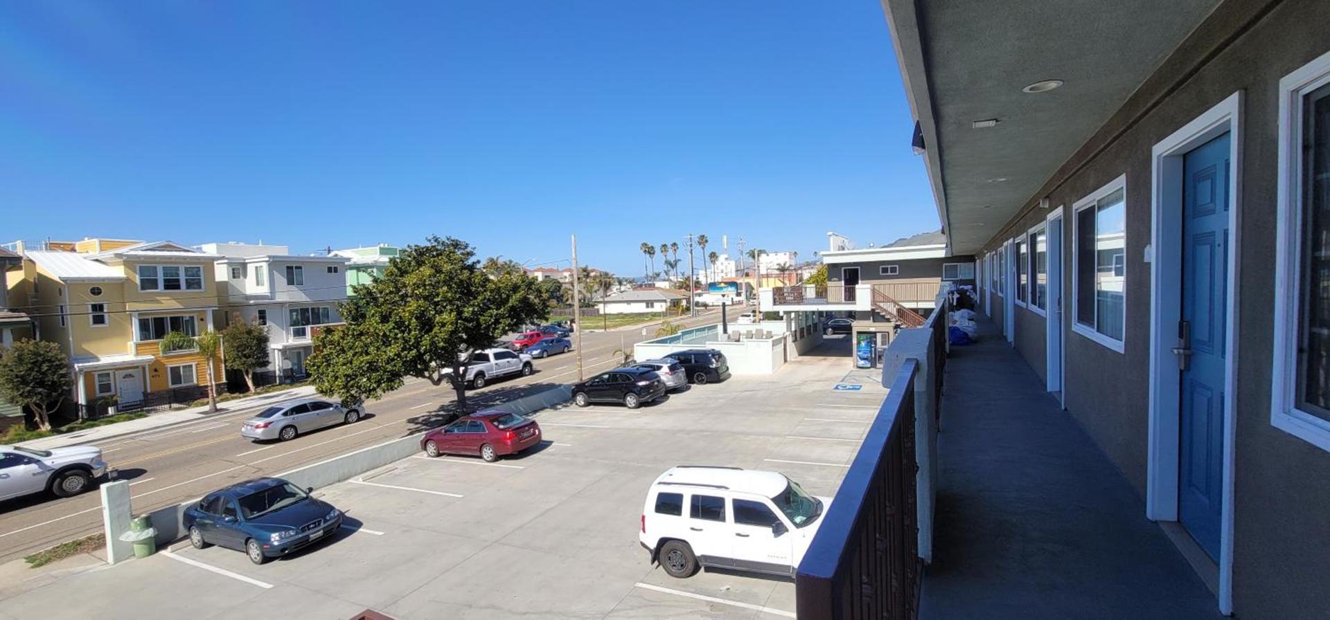 Beachwalker Inn & Suites photo 27