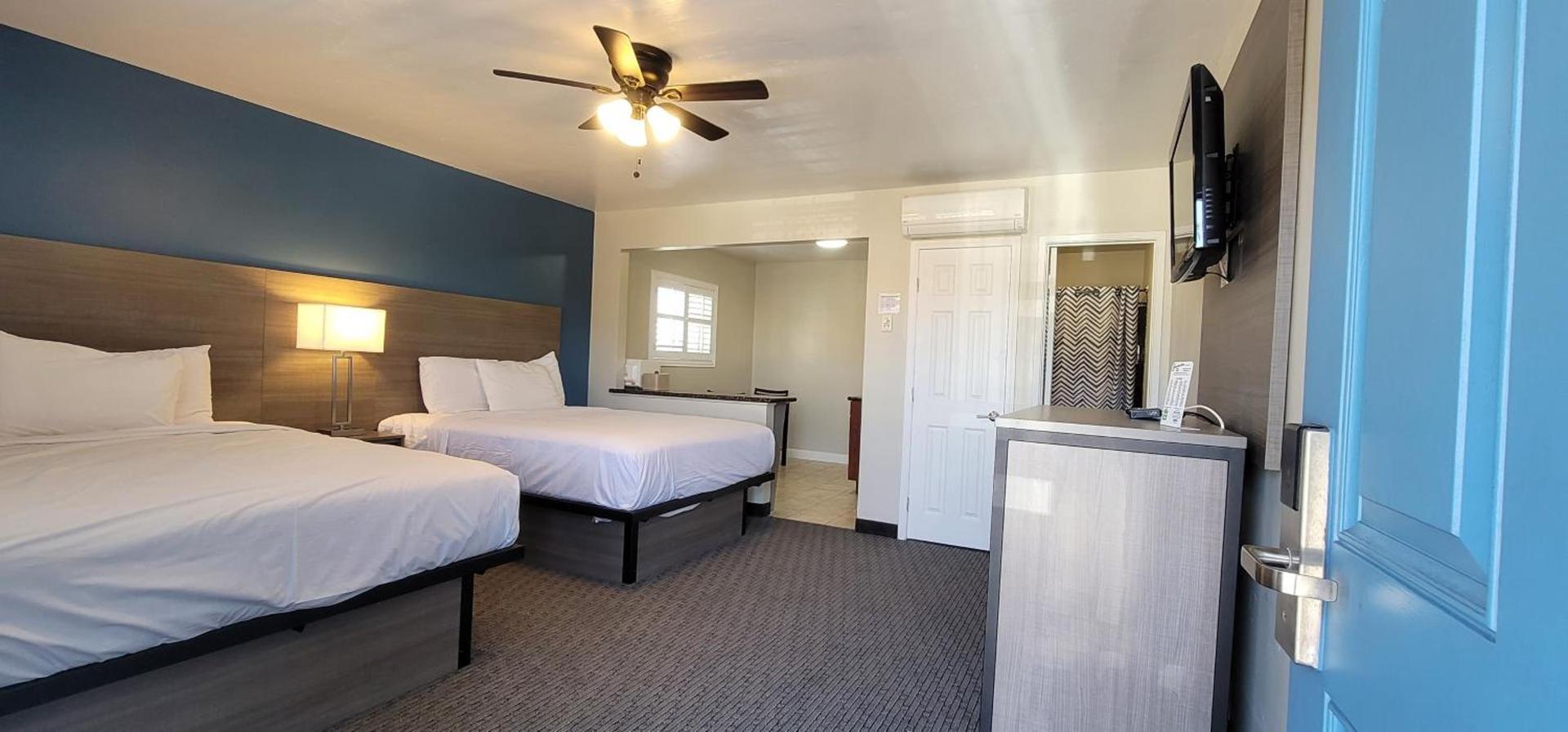Beachwalker Inn & Suites photo 69