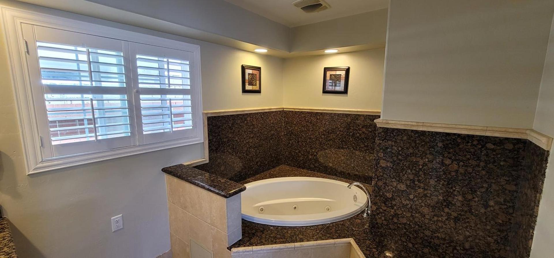 Beachwalker Inn & Suites photo 38