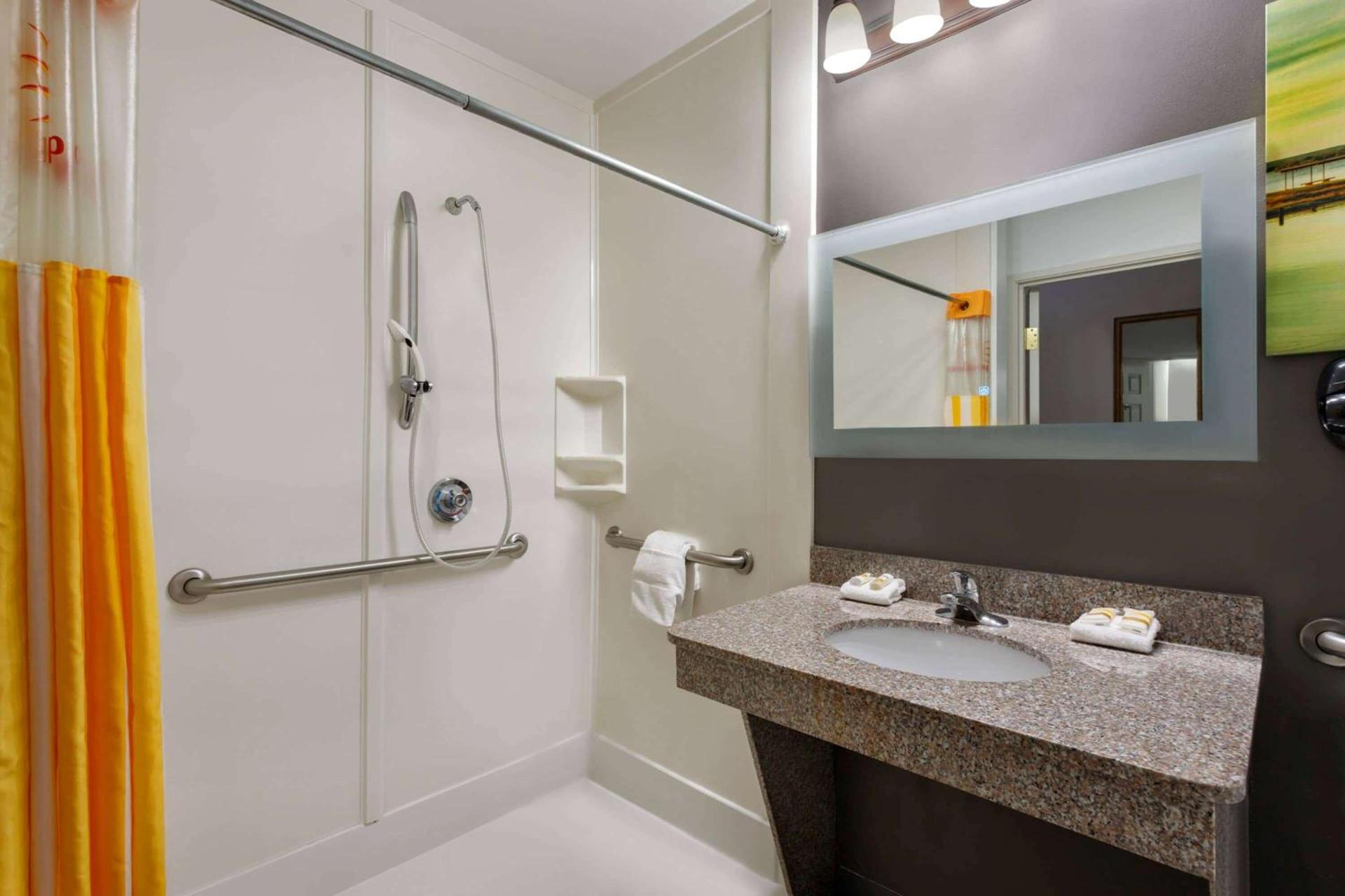 La Quinta by Wyndham I-20 Longview South photo 16
