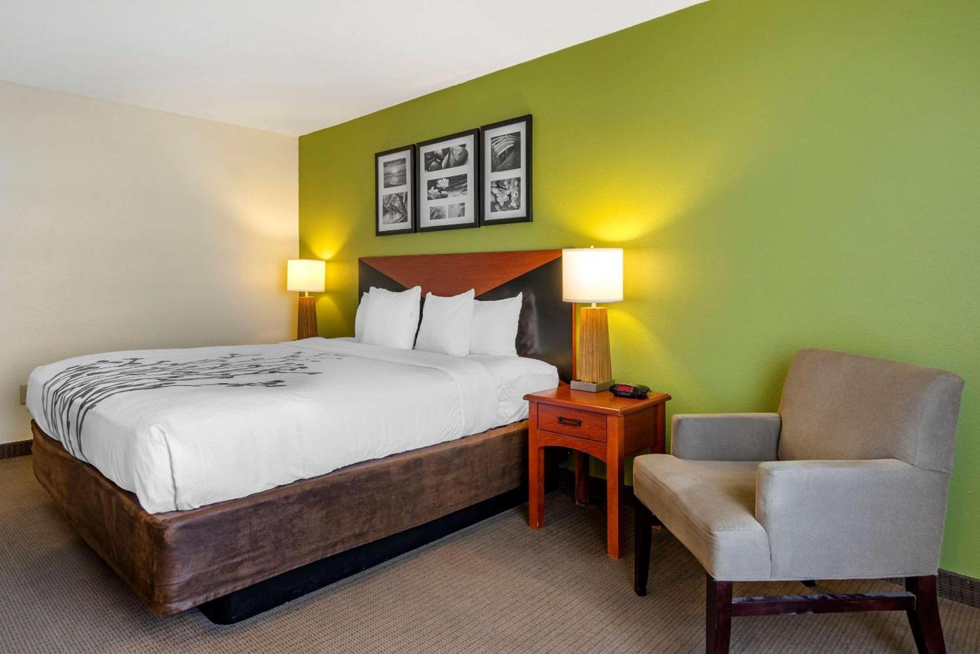 Sleep Inn & Suites Stockbridge Atlanta South photo 15