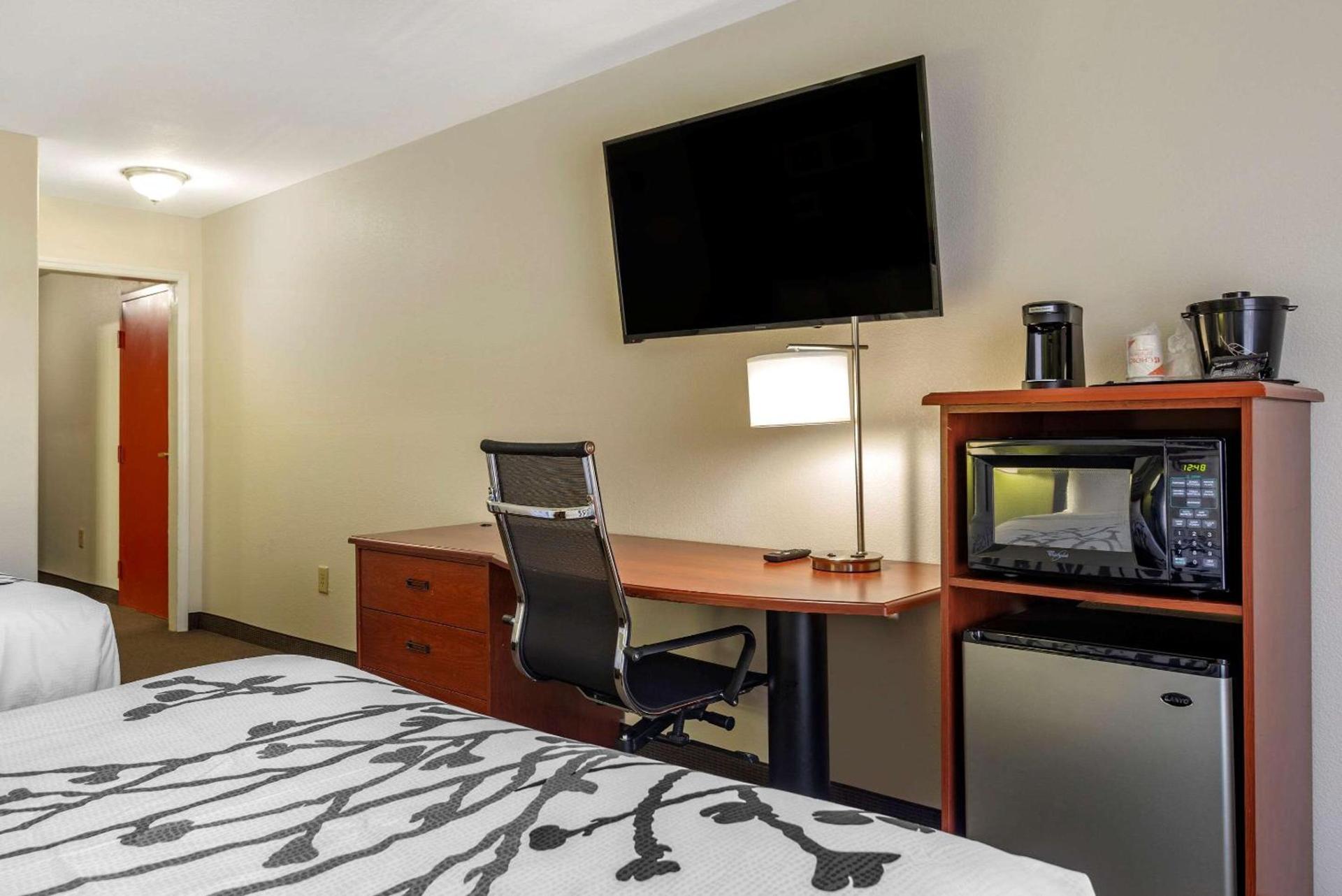 Sleep Inn & Suites Stockbridge Atlanta South photo 18