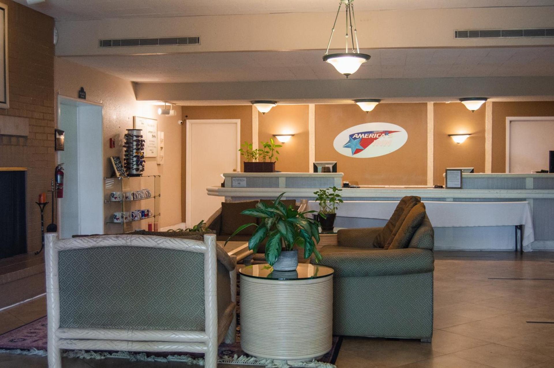 America's Inn Houston/Stafford /Sugarland photo 1