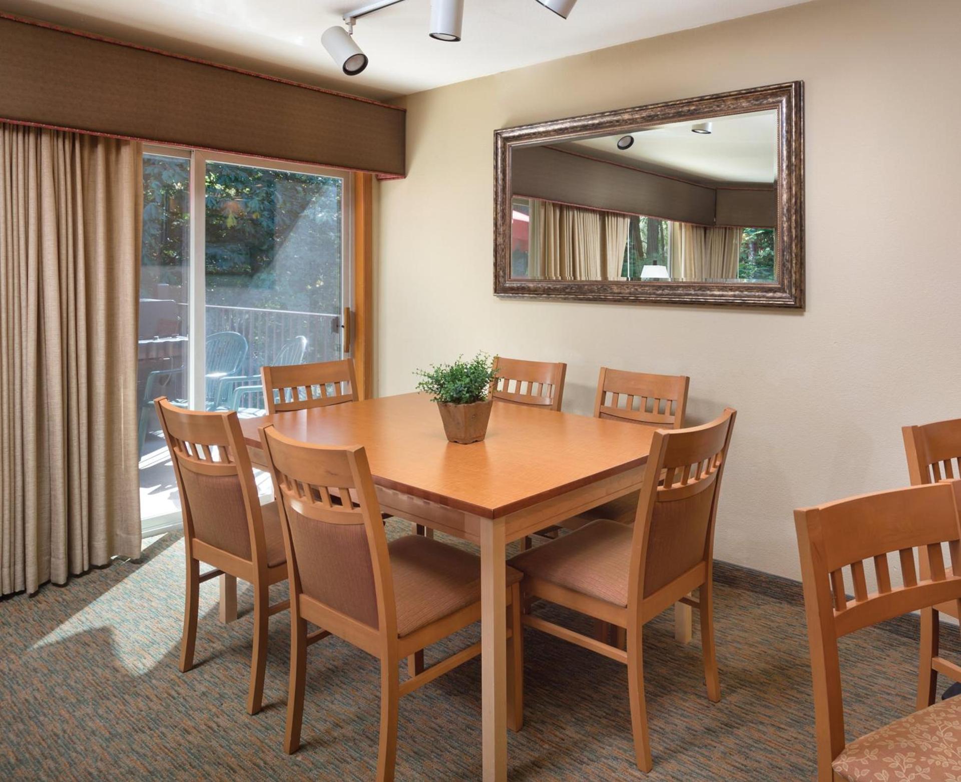 Whispering Woods Resort photo 32