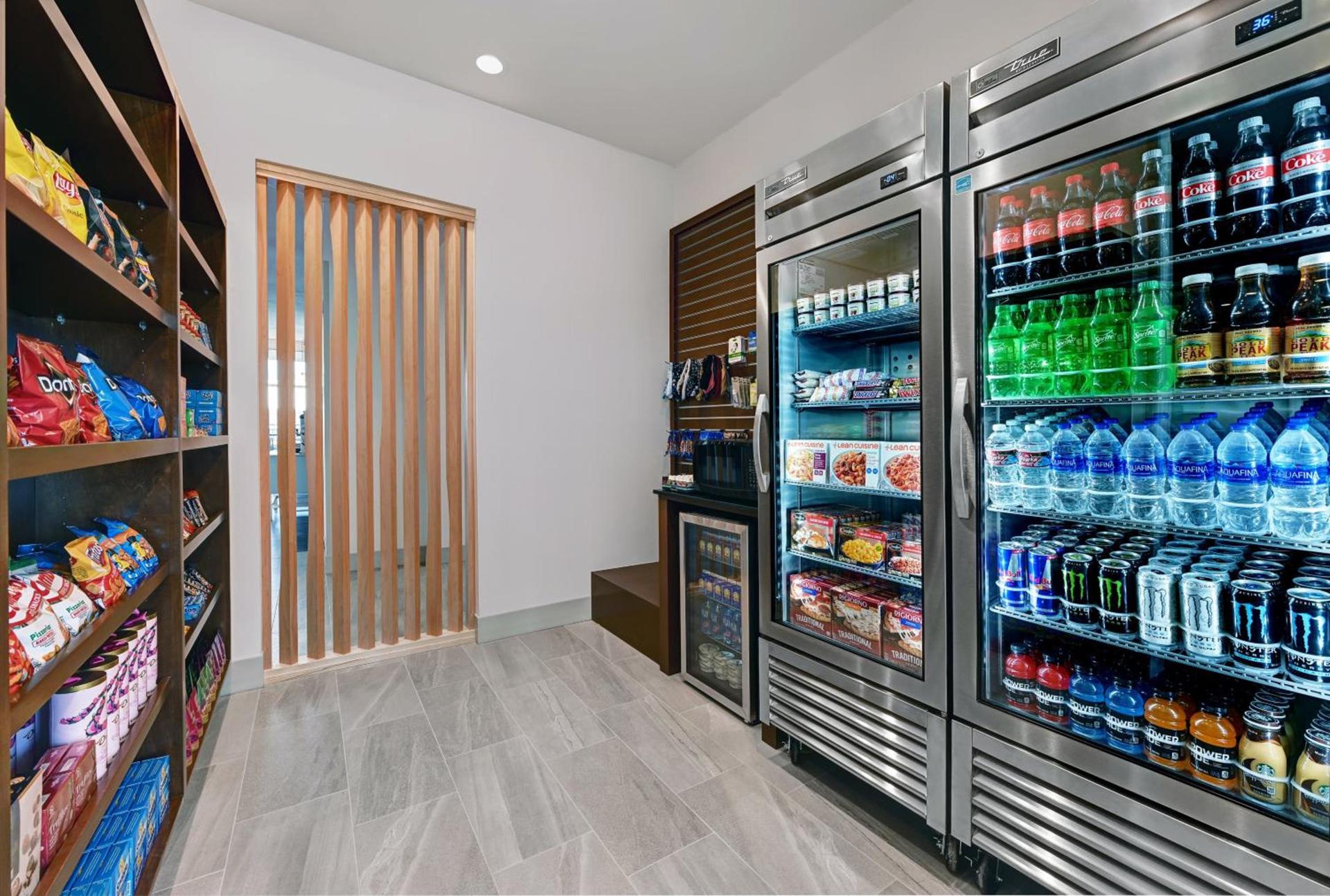 Holiday Inn Express & Suites Memorial – CityCentre by IHG photo 40