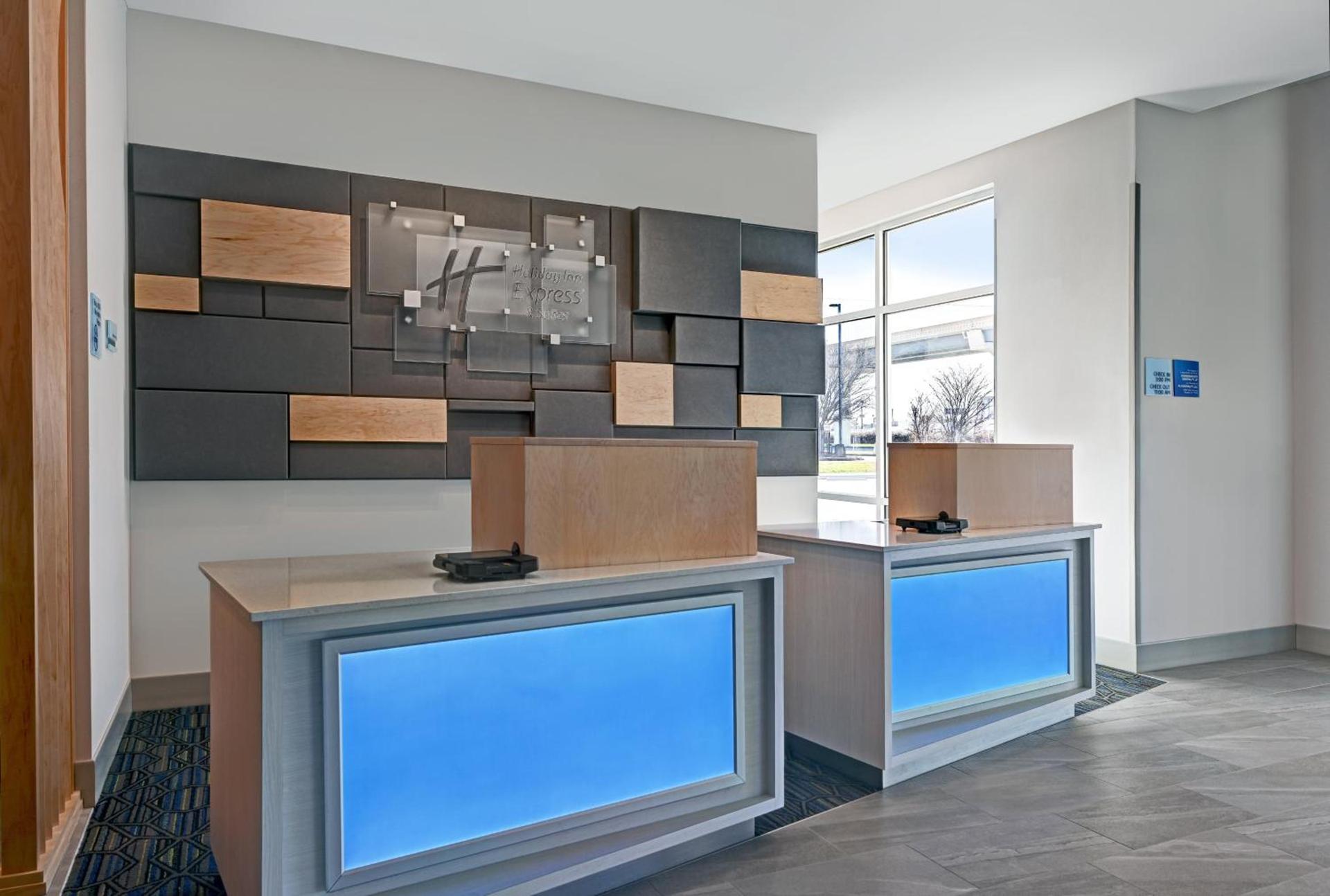 Holiday Inn Express & Suites Memorial – CityCentre by IHG photo 46
