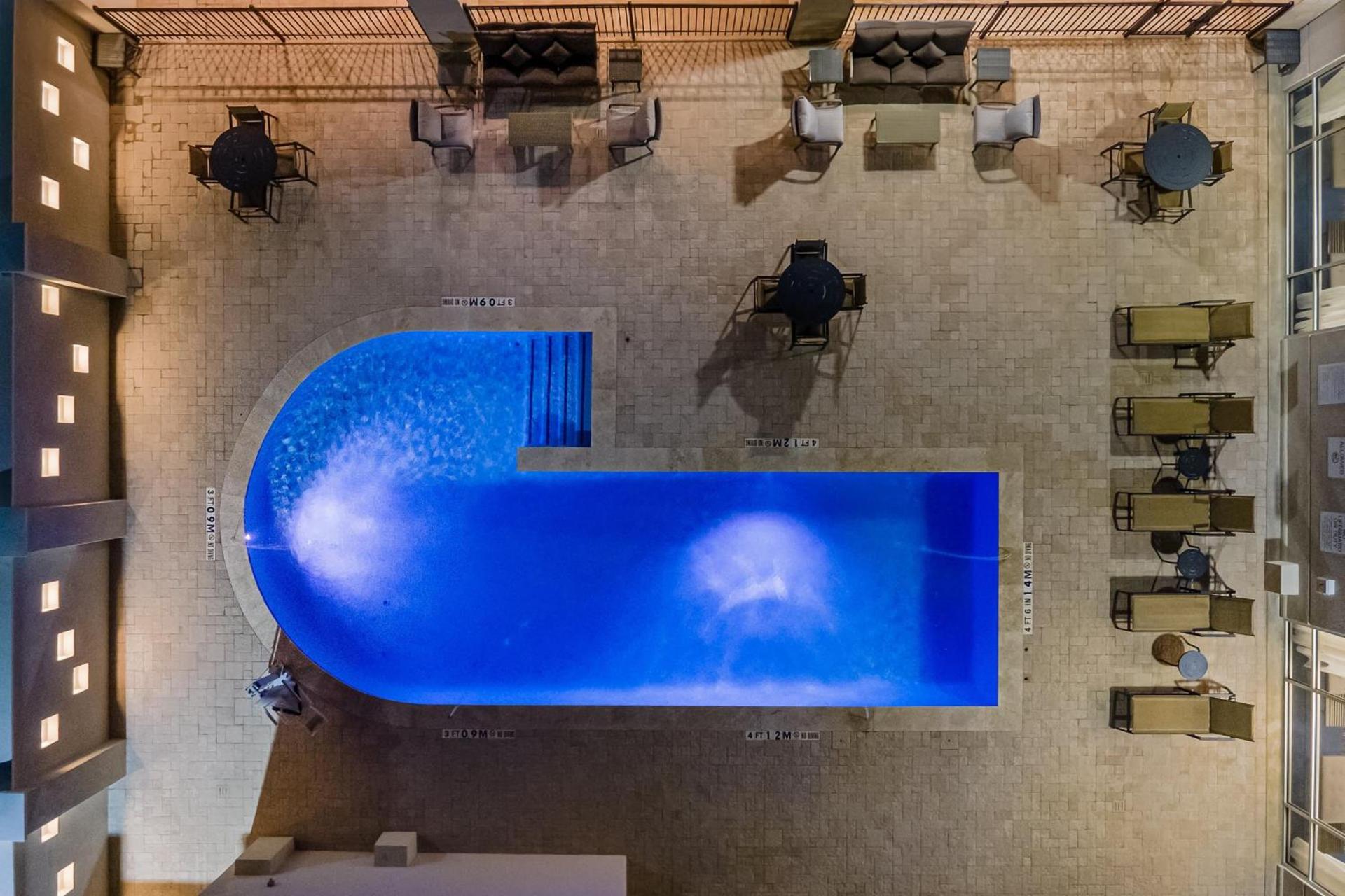 Holiday Inn Express & Suites Memorial – CityCentre by IHG photo 16