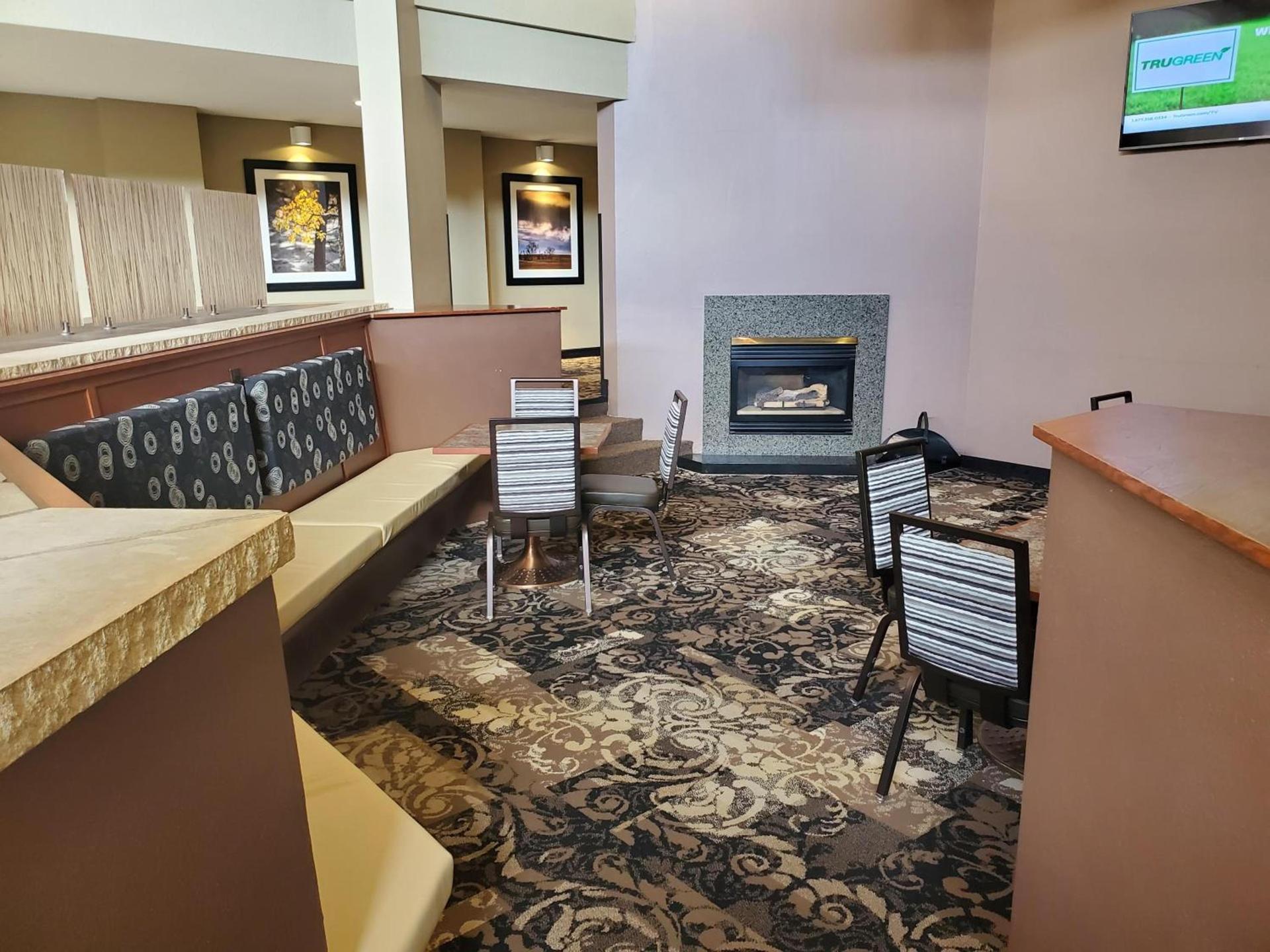 AmericInn by Wyndham Watertown photo 34