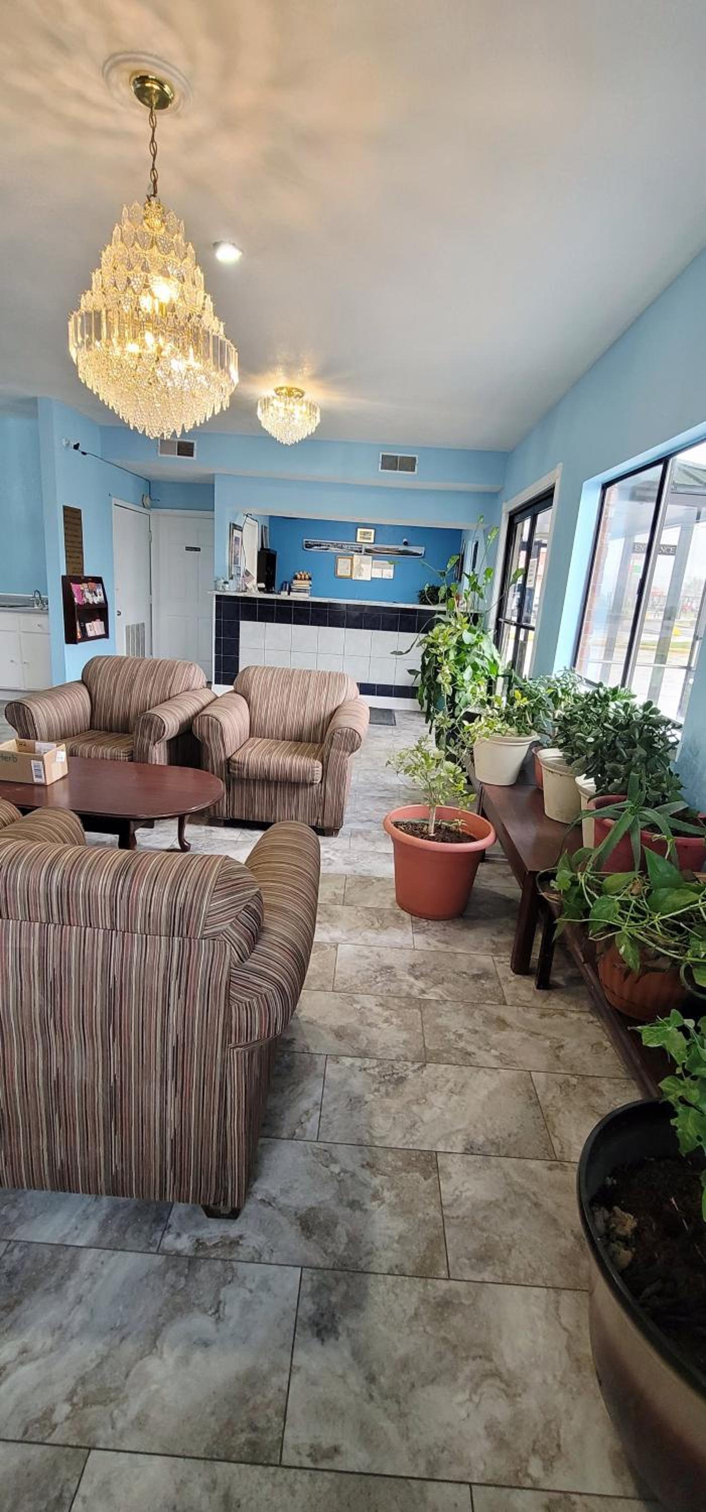 Regency Travel Inn photo 5
