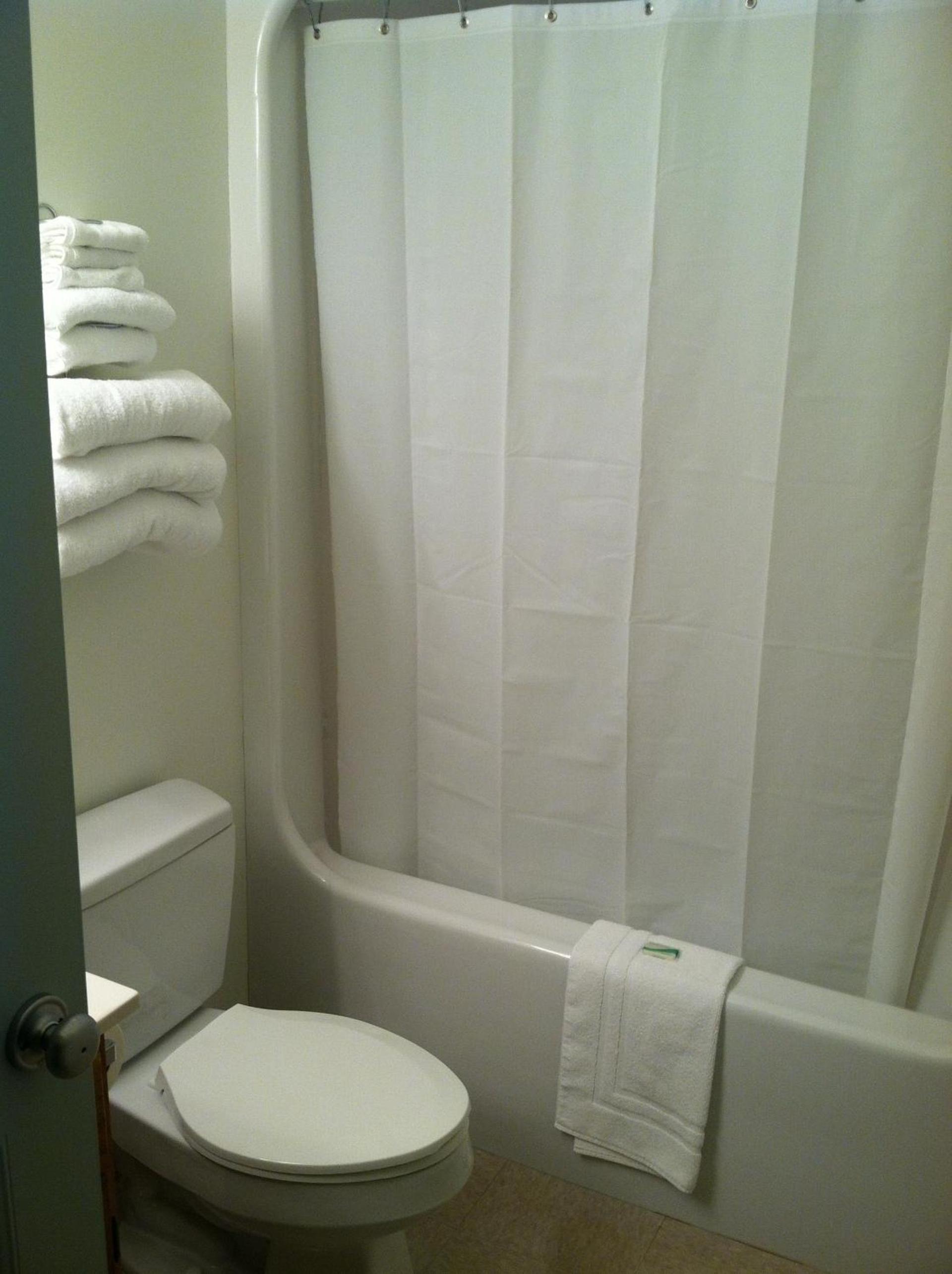 Village Inn Motel photo 21