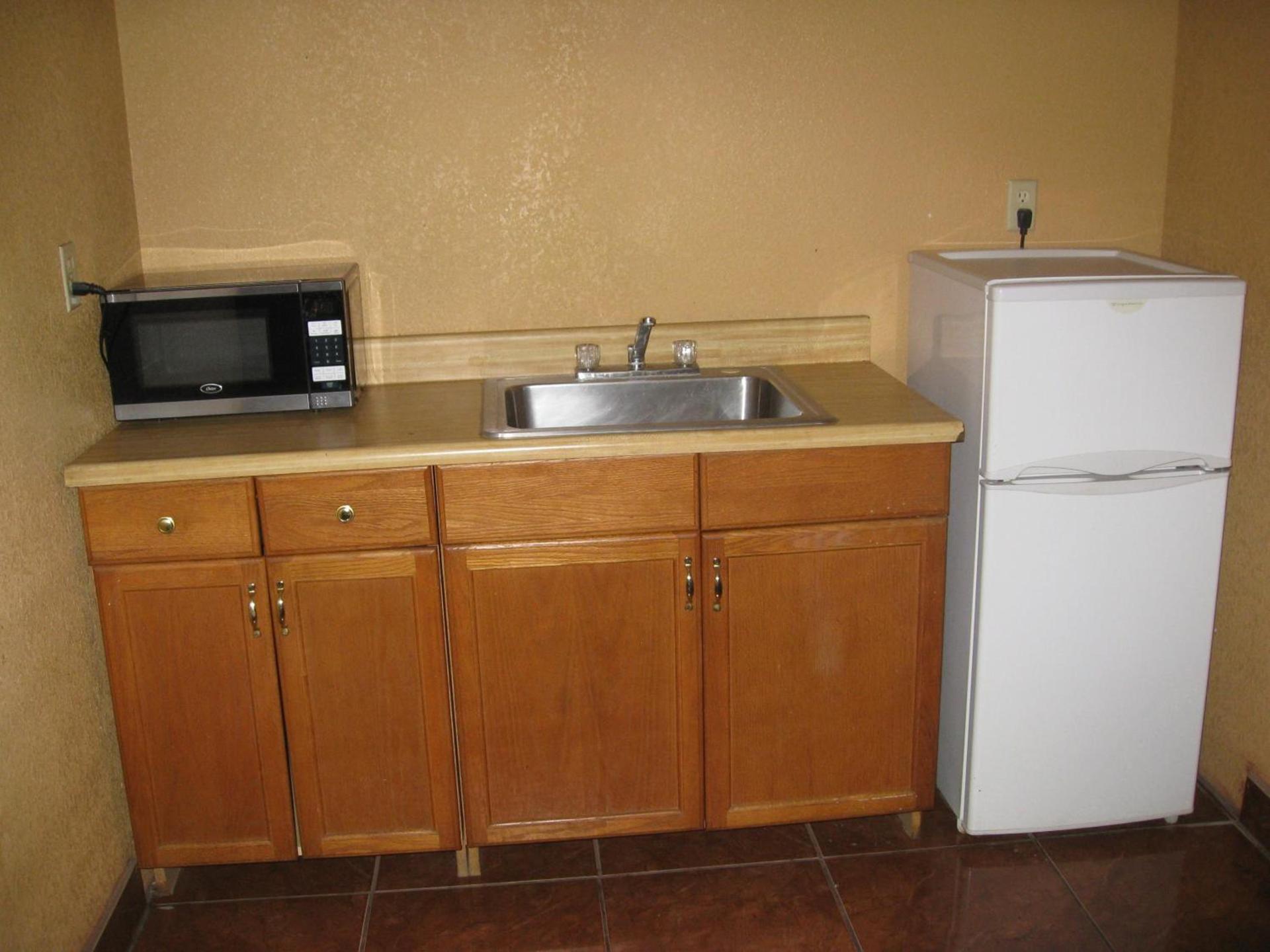 Two Palms Motel photo 7
