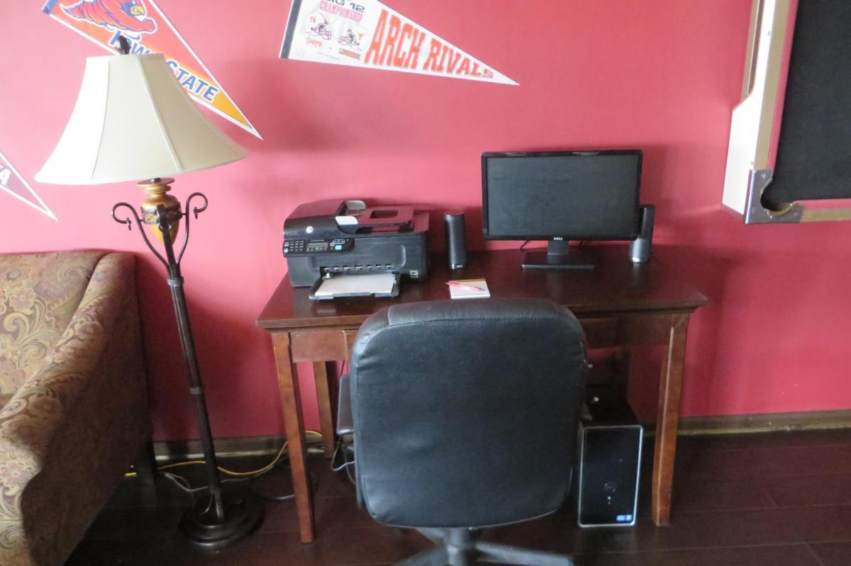 Sports Club Motel photo 38
