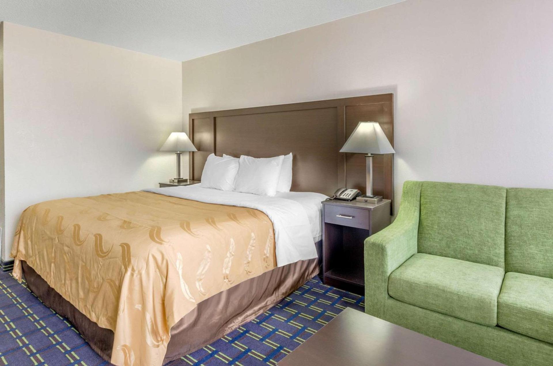 Quality Inn Waynesboro - Skyline Drive photo 9