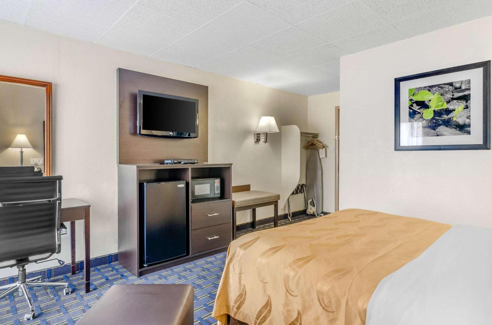 Quality Inn Waynesboro - Skyline Drive photo 13