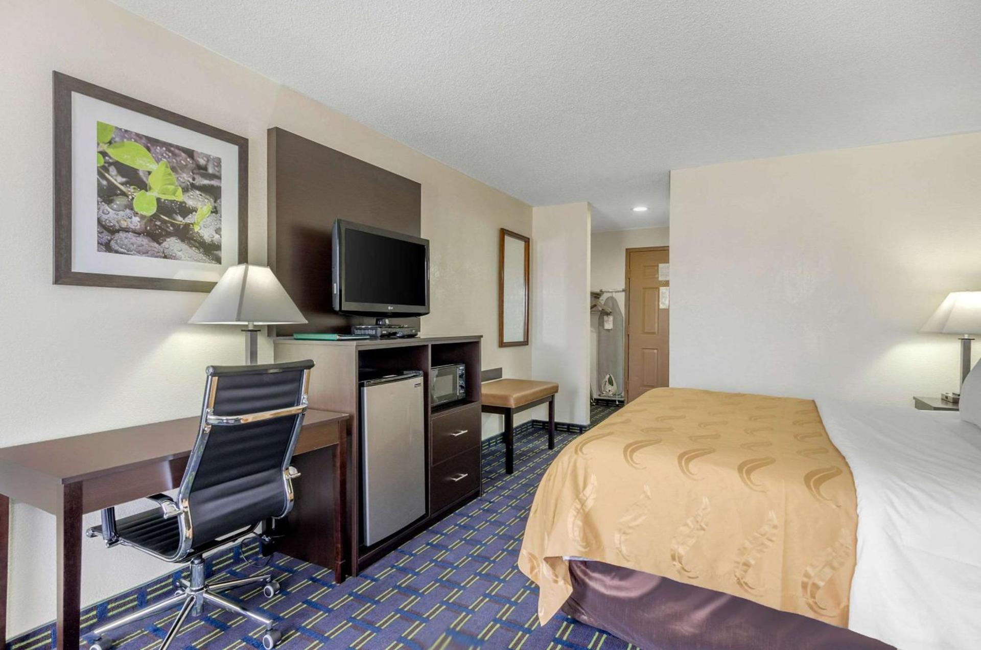 Quality Inn Waynesboro - Skyline Drive photo 10