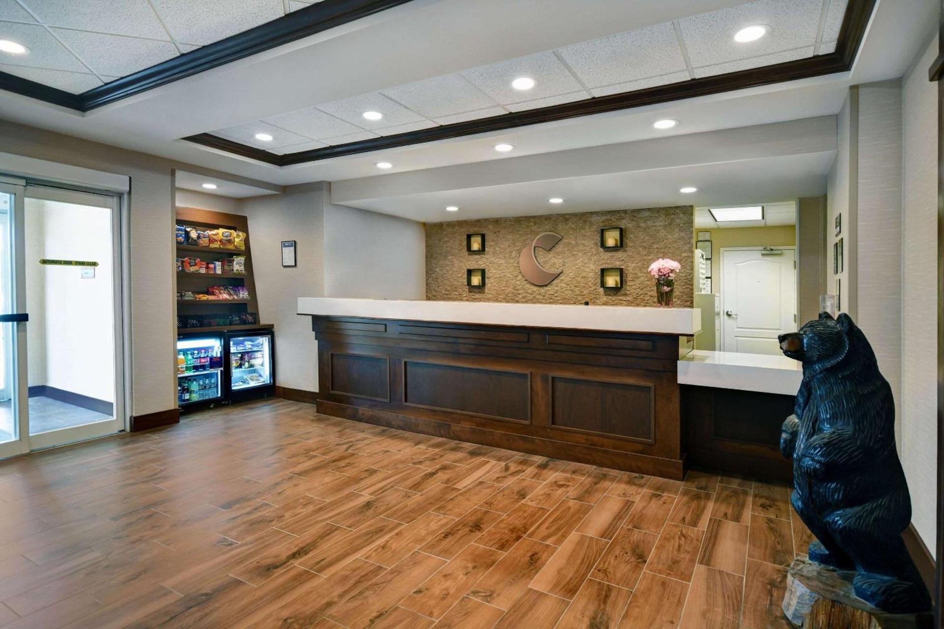 Comfort Inn & Suites Wilton photo 14