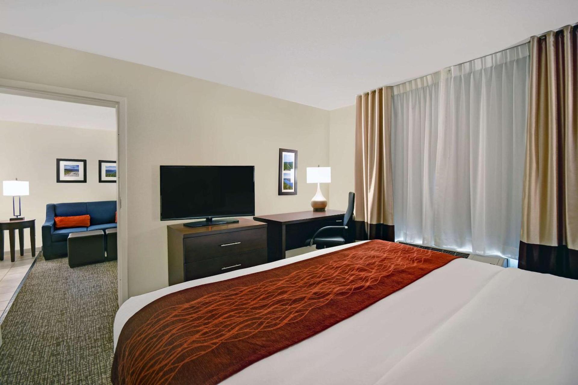 Comfort Inn & Suites Wilton photo 24