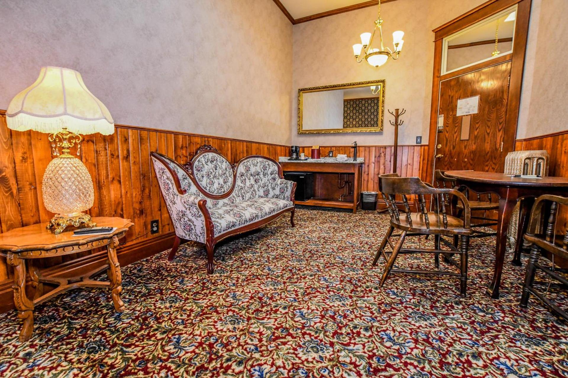 Irma Hotel photo 45