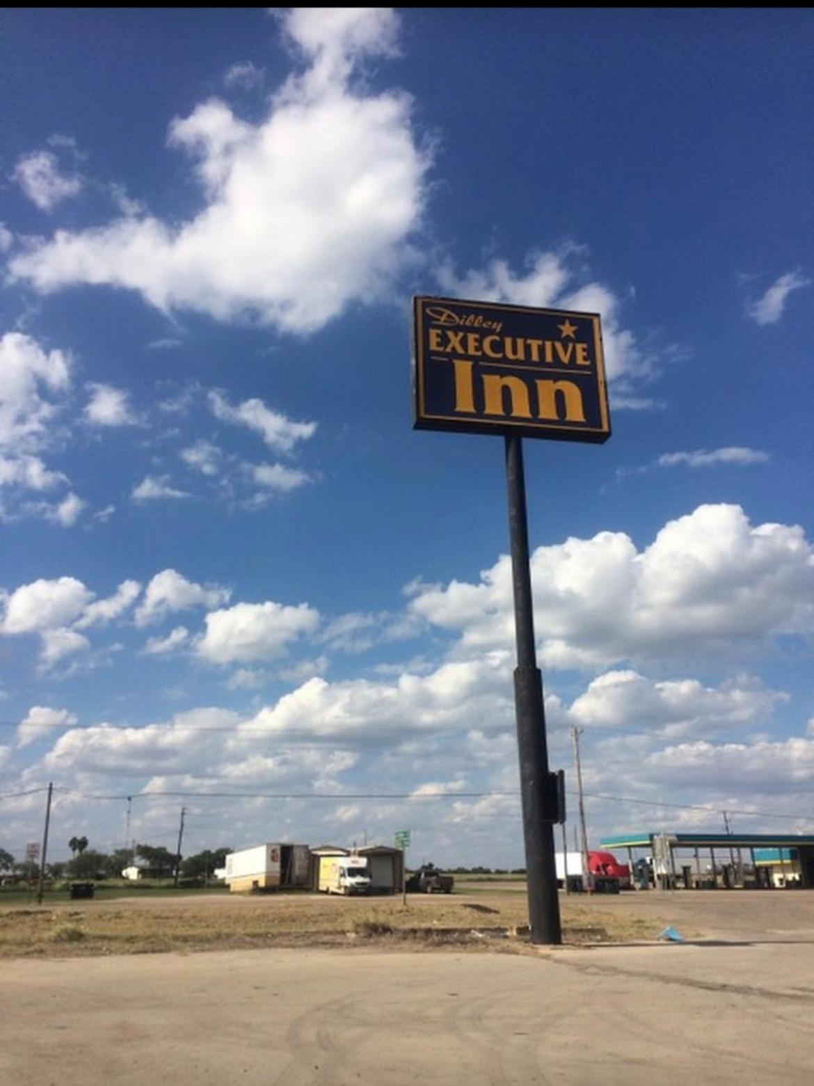 Dilley executive inn photo 5