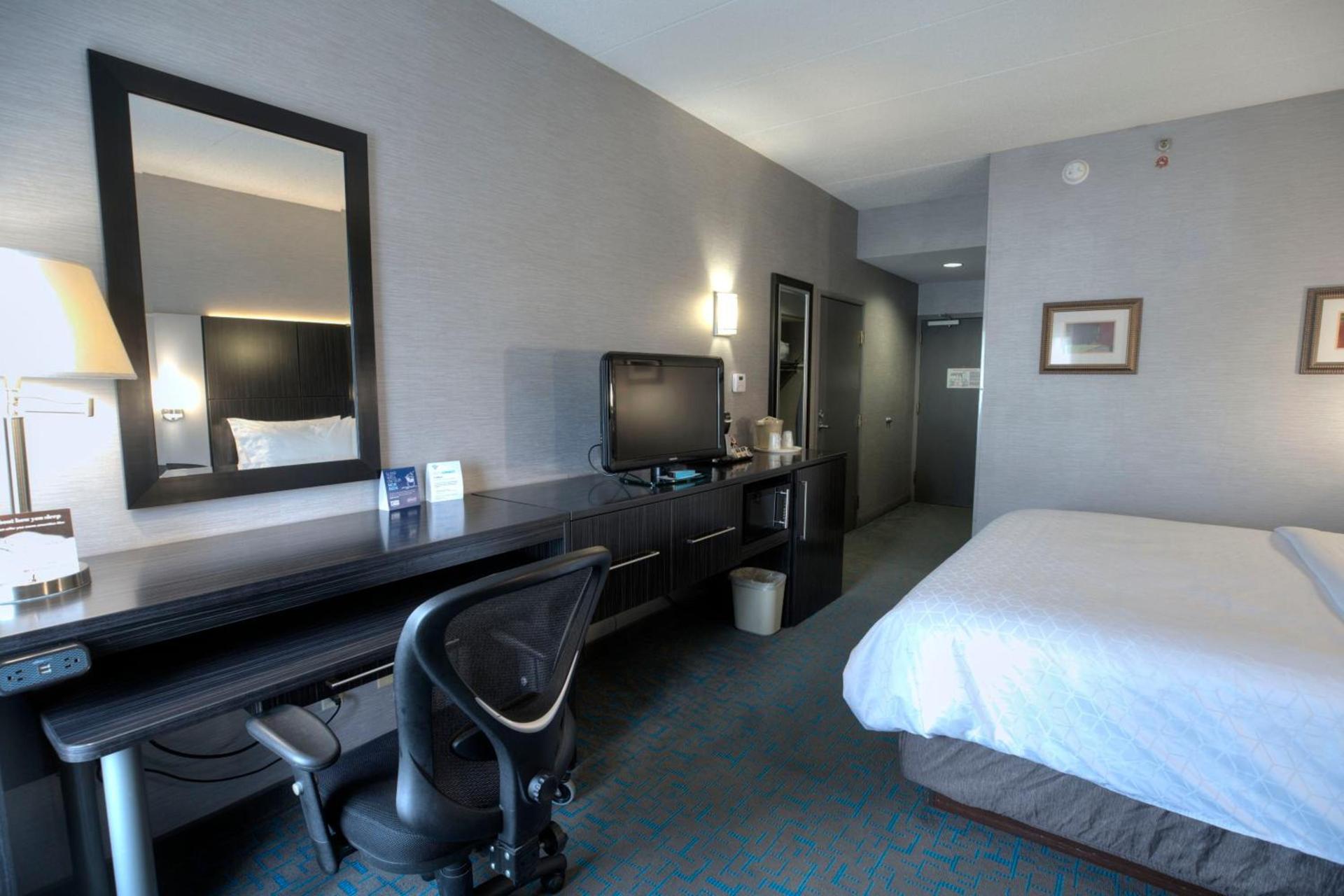 Holiday Inn Express Janesville-I-90 & US Highway 14 by IHG photo 19