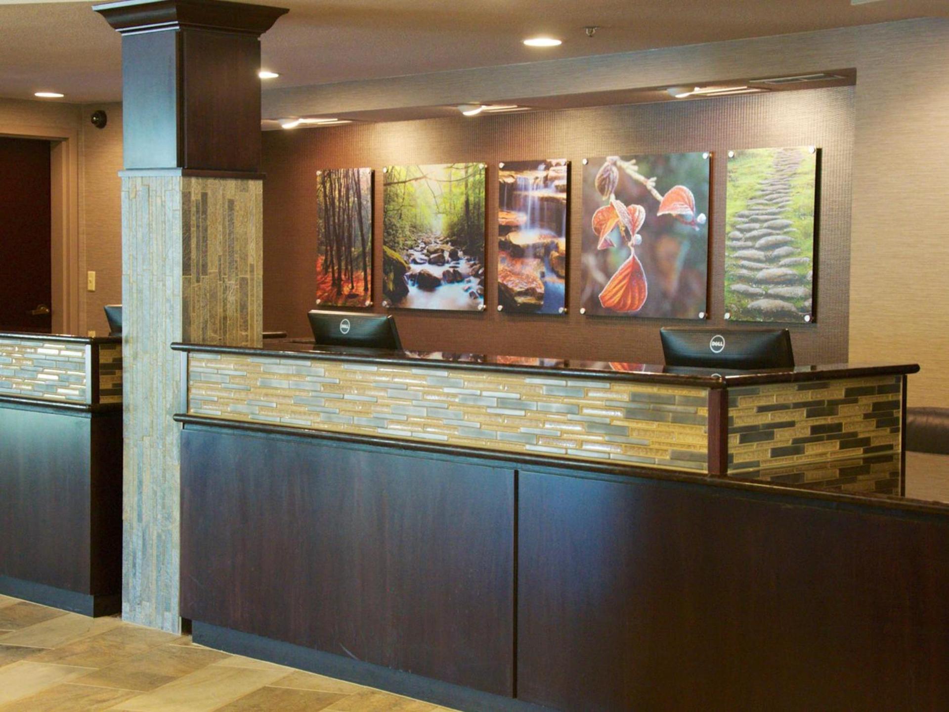 Branson Hillside Hotel photo 17