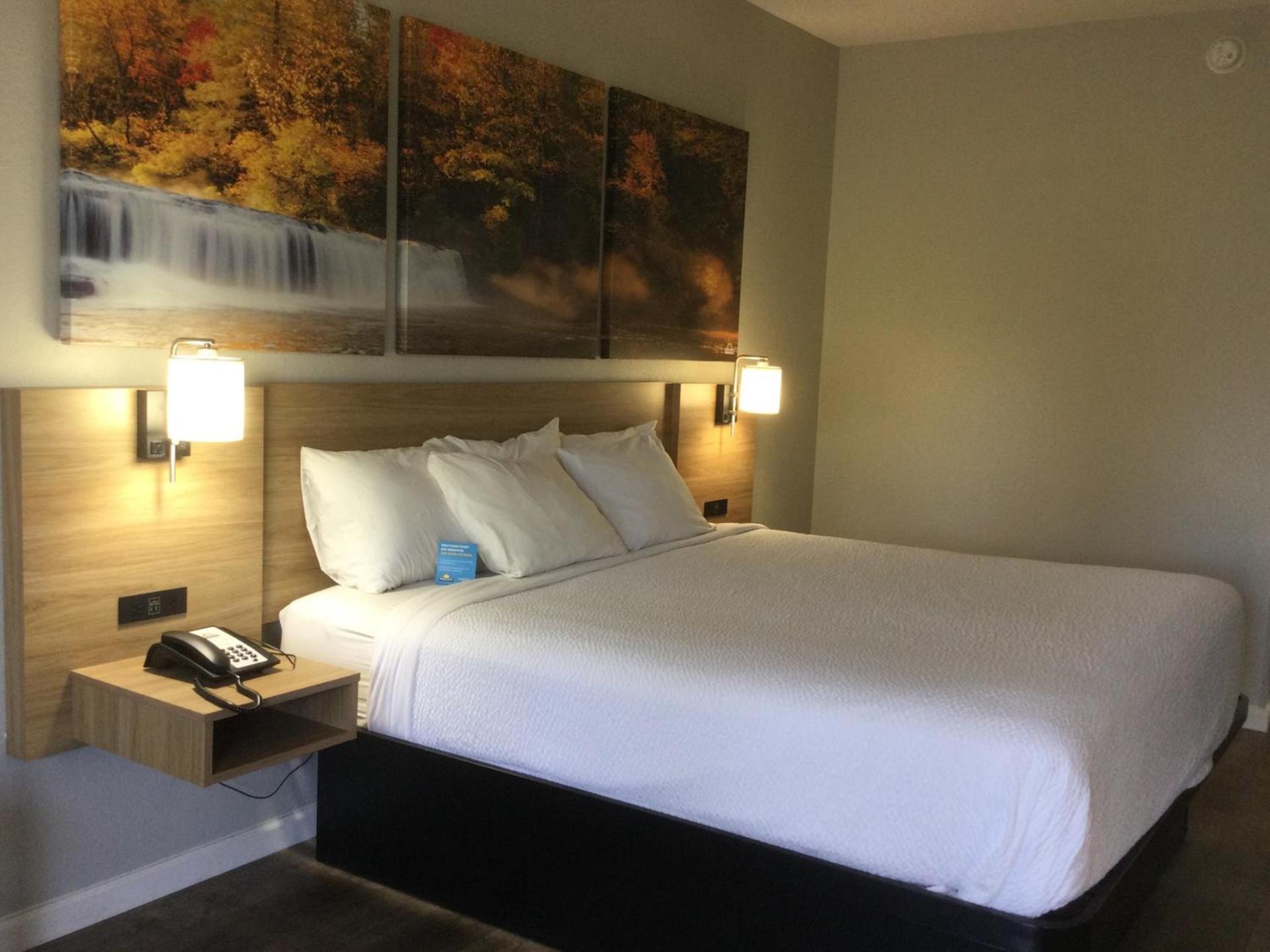 Days Inn by Wyndham Jackson photo 46