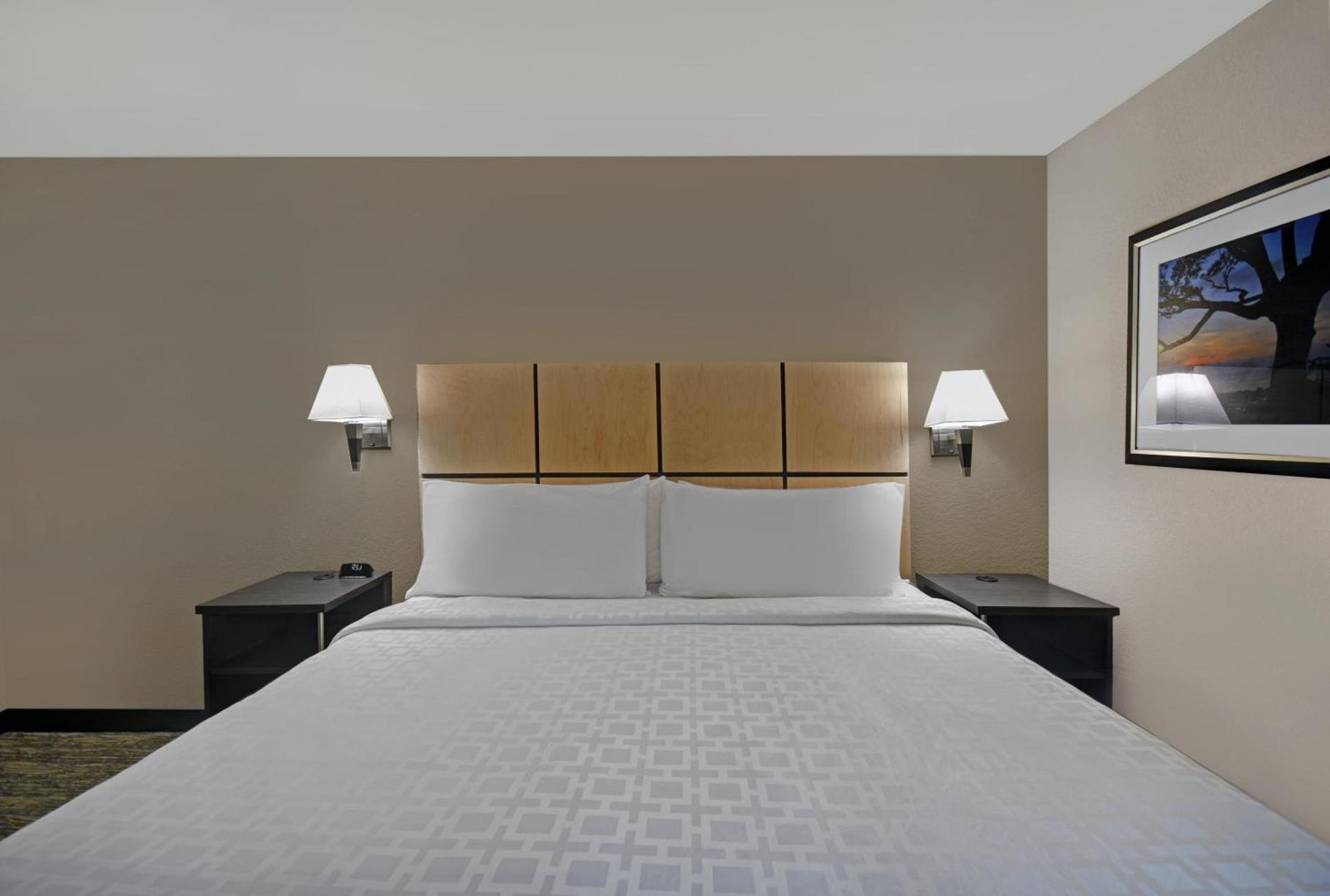Candlewood Suites Sumter by IHG photo 21