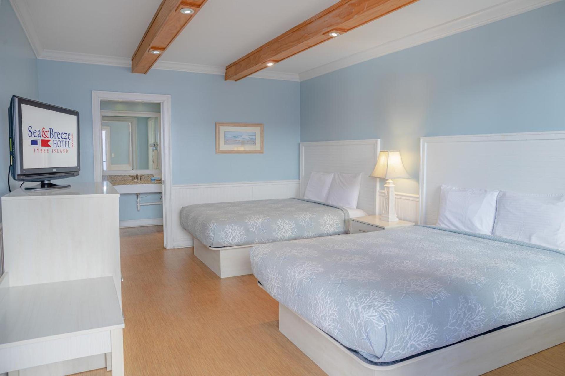 Sea and Breeze Hotel and Condo photo 13