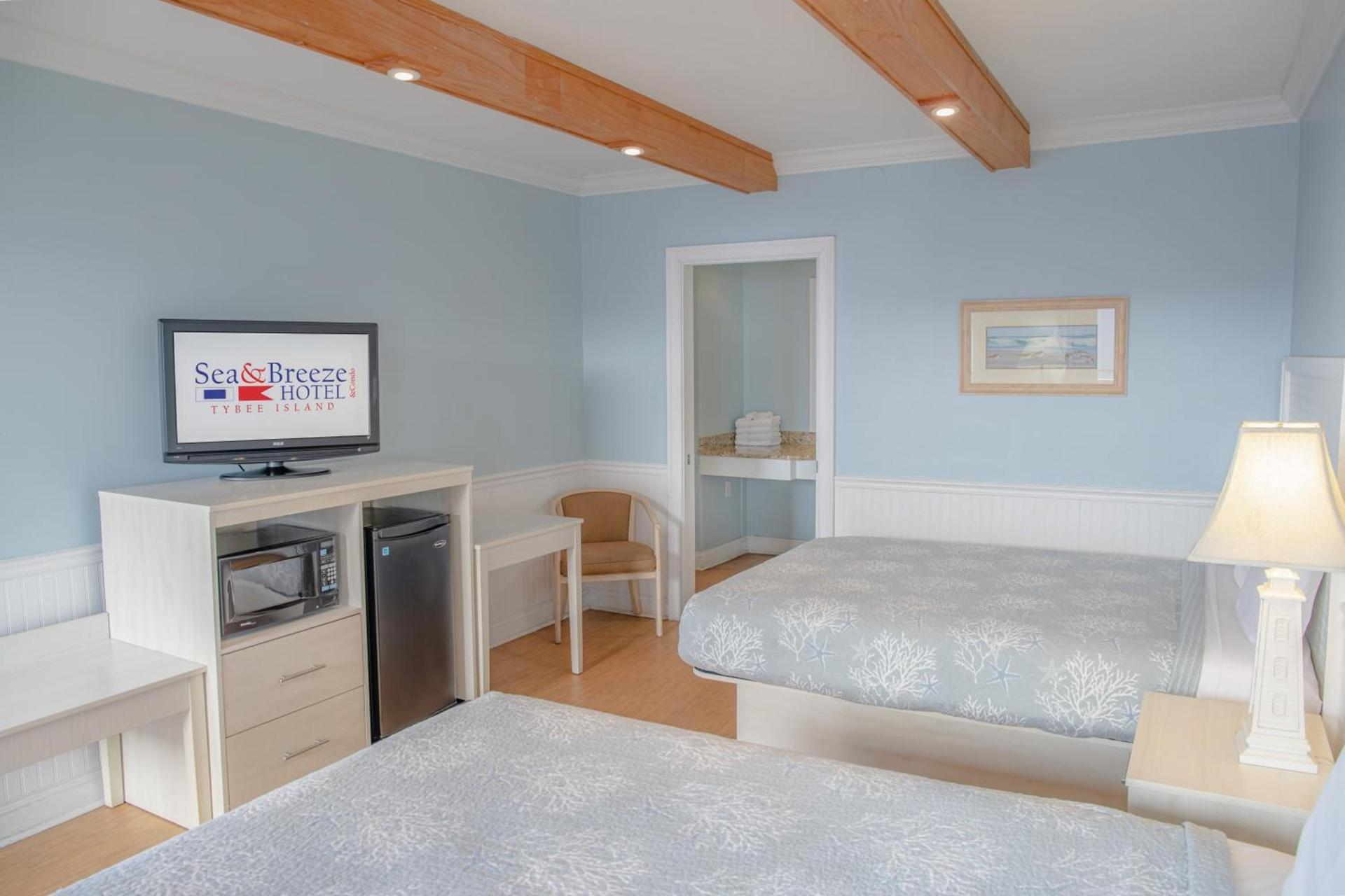 Sea and Breeze Hotel and Condo photo 14