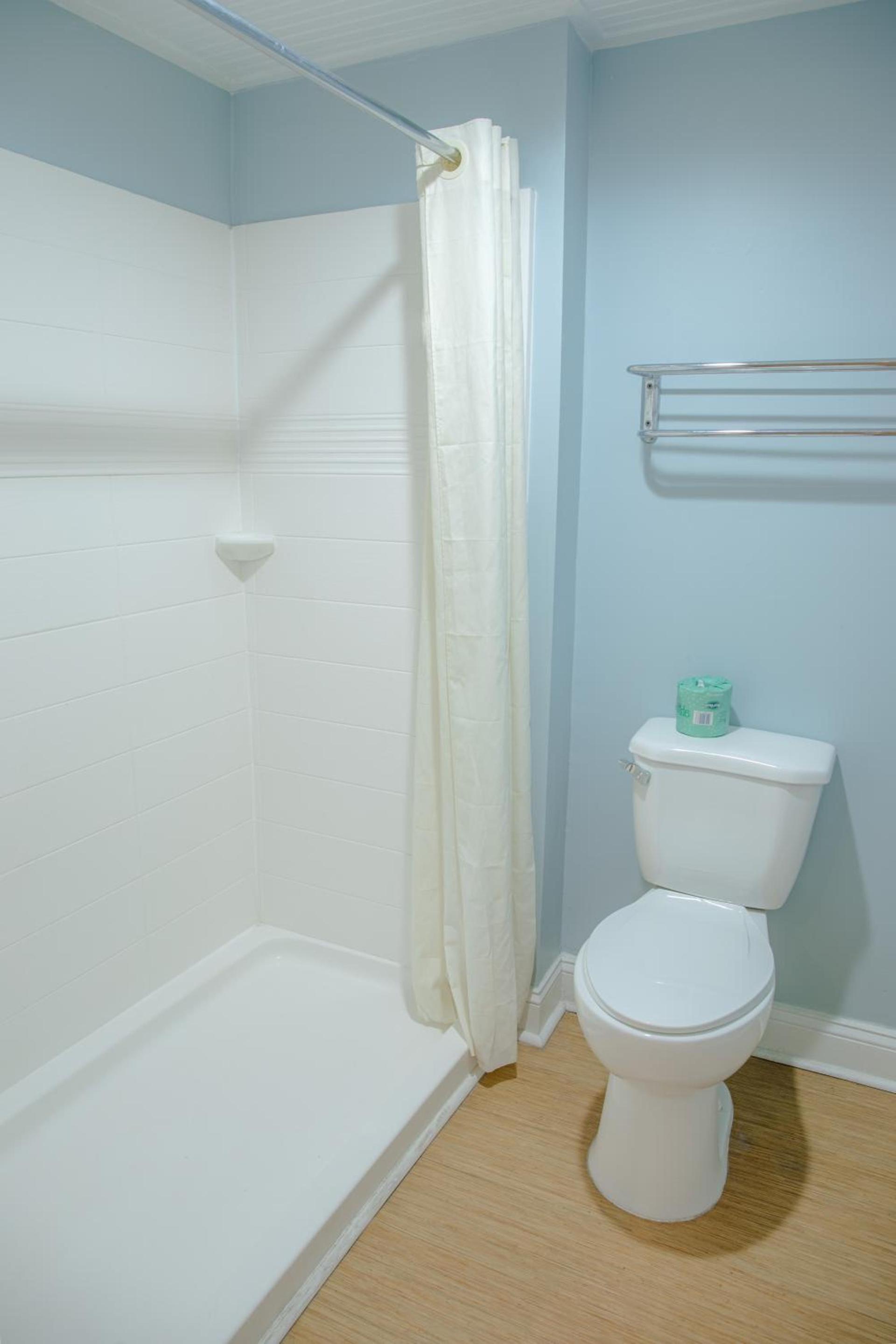 Sea and Breeze Hotel and Condo photo 16