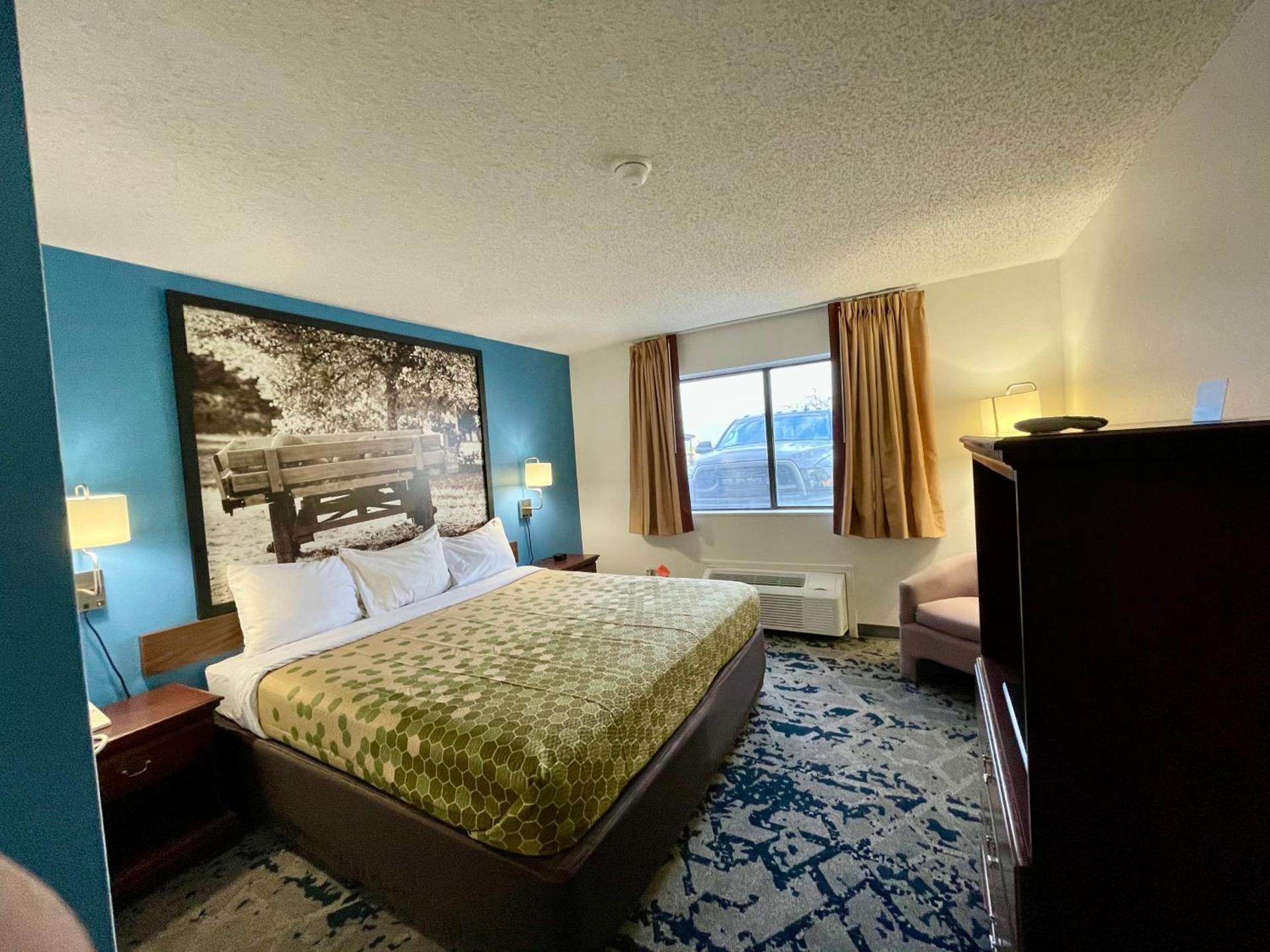 Travelodge by Wyndham Lamoni photo 21