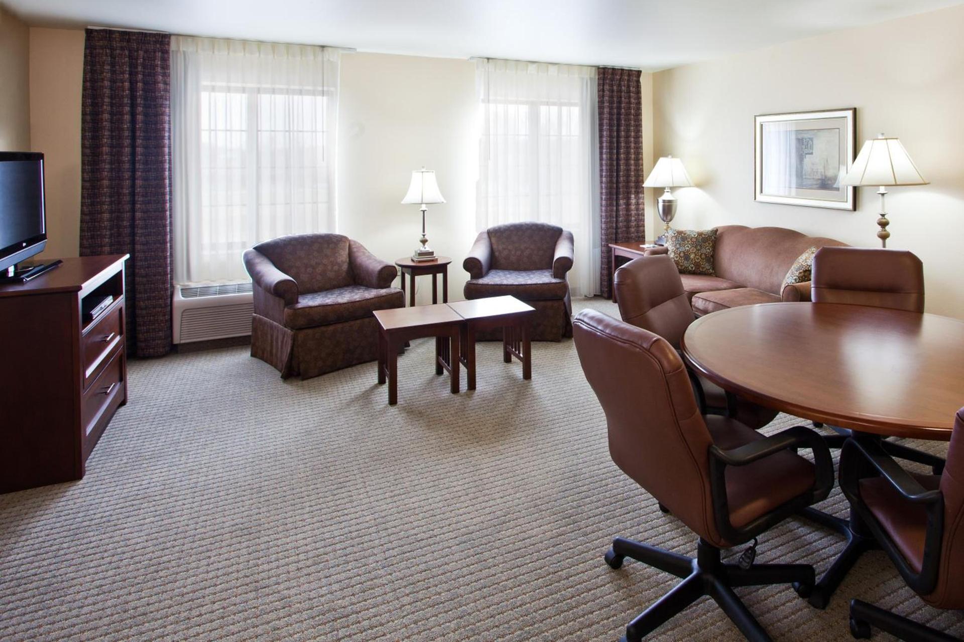 Staybridge Suites Lansing-Okemos by IHG photo 25