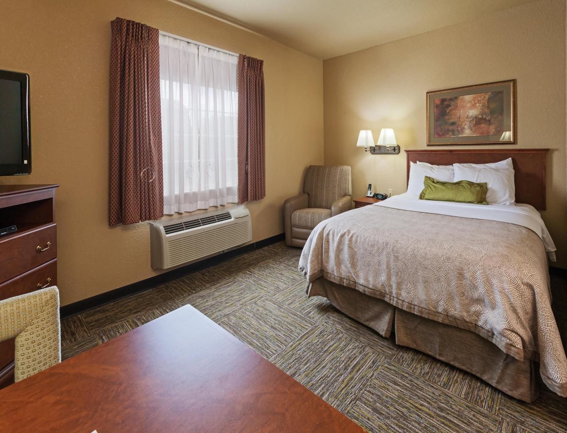 Candlewood Suites St. Robert by IHG photo 16