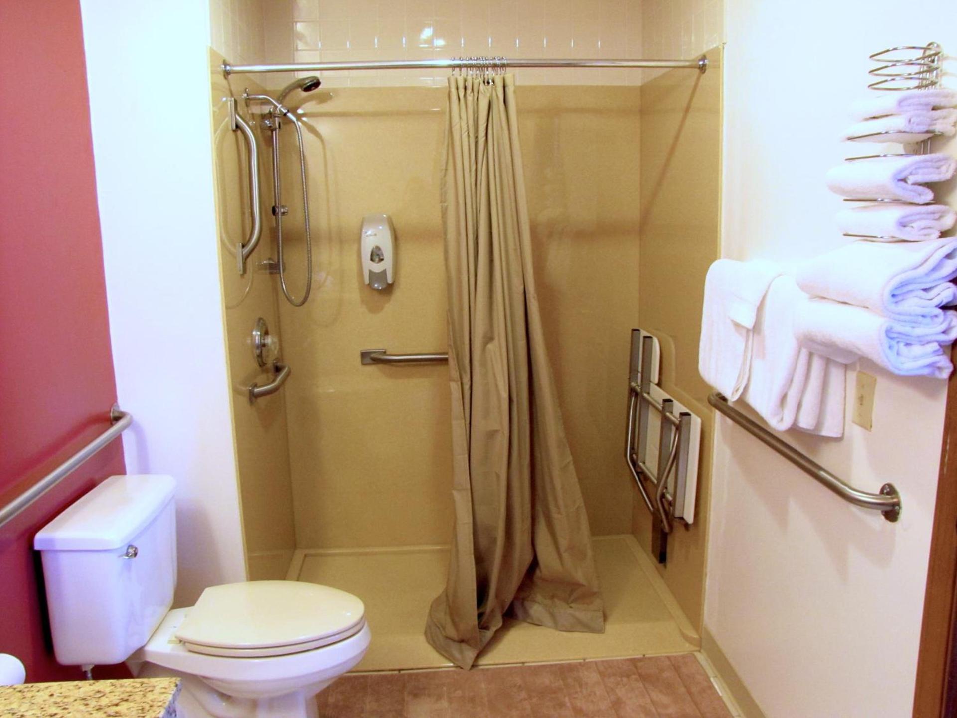 Dutton Inn photo 22