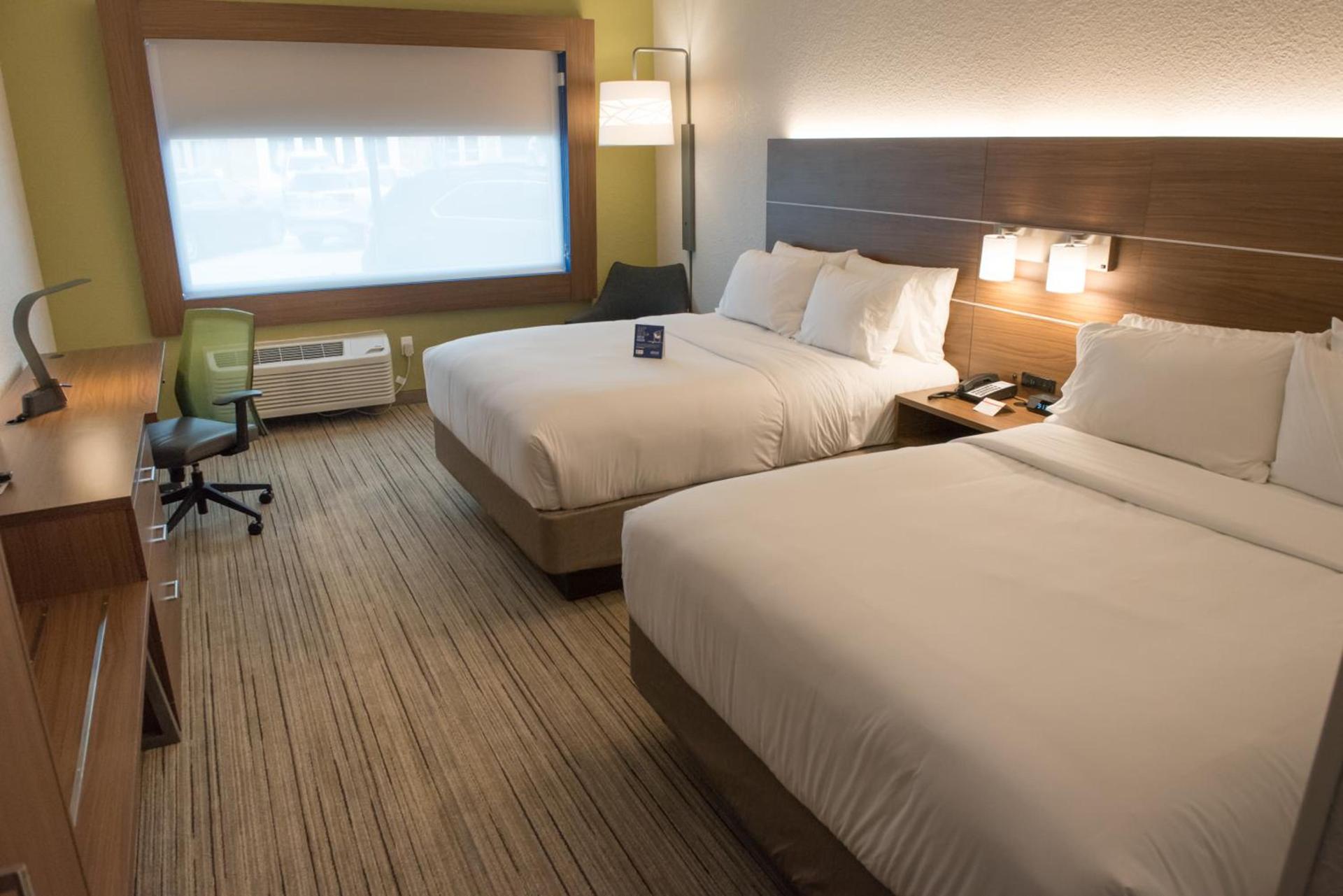 Holiday Inn Express & Suites - Warsaw - E Center by IHG photo 7