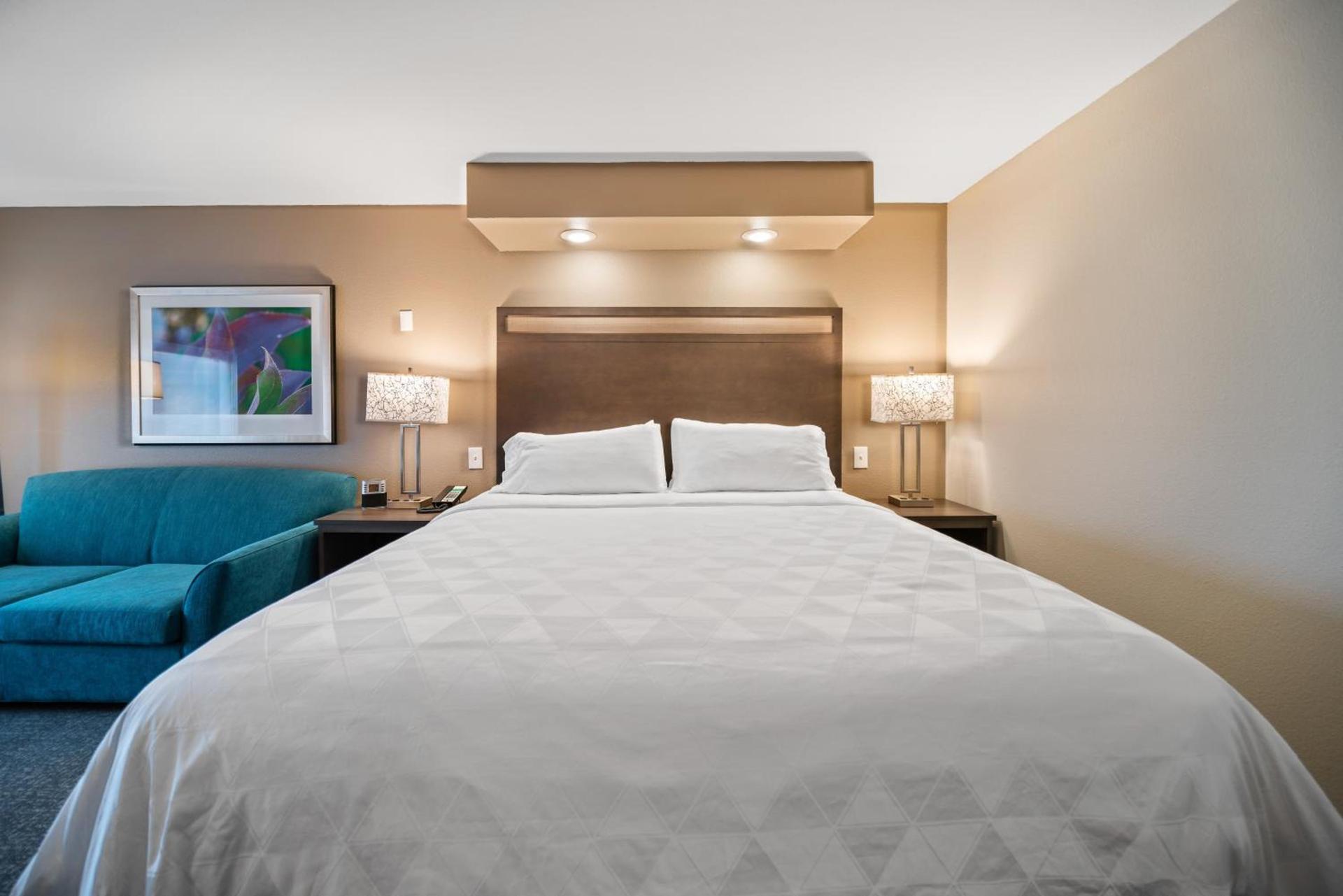 Holiday Inn Kearney by IHG photo 24
