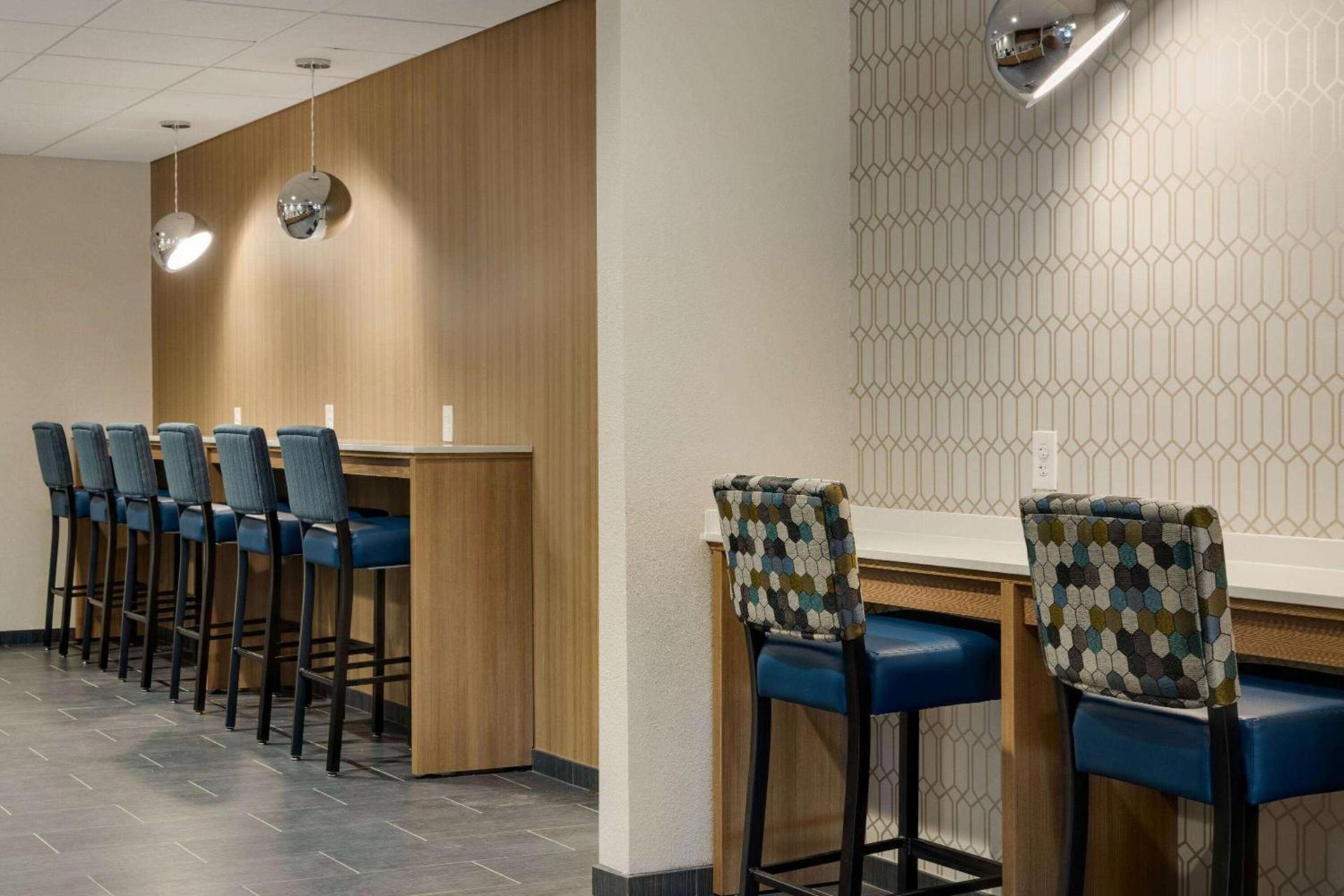 Microtel Inn & Suites by Wyndham Gambrills photo 23