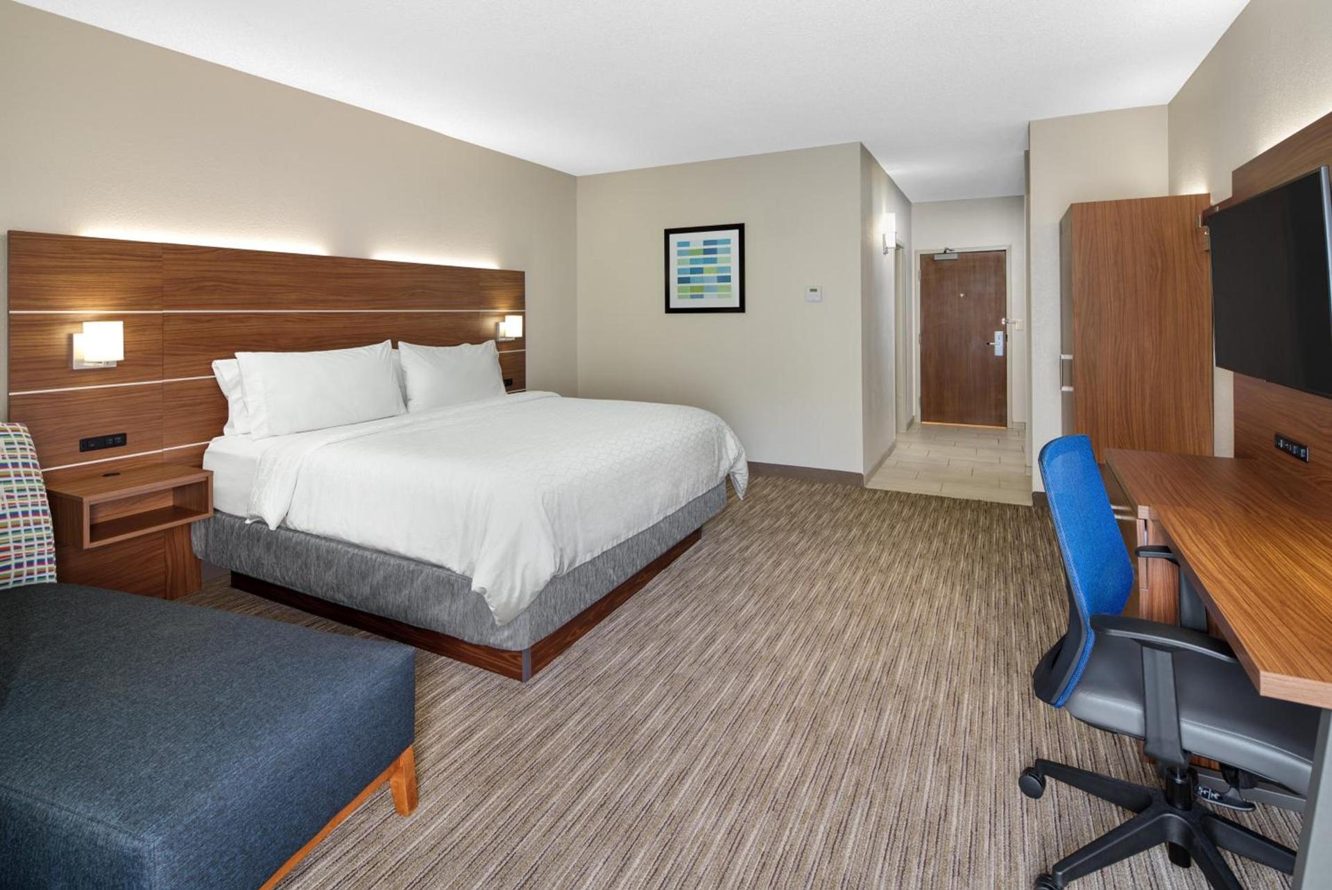 Holiday Inn Express Statesboro by IHG photo 56