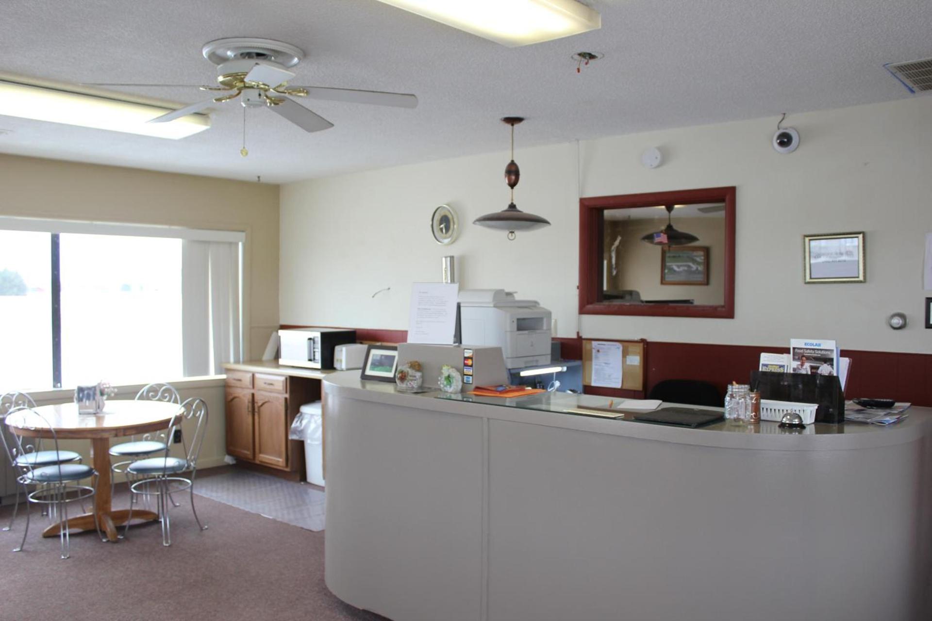Hastings Inn photo 10