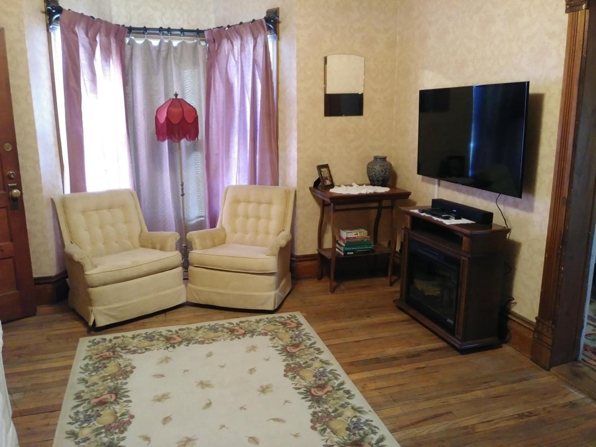 The Sturgis Motel photo 85