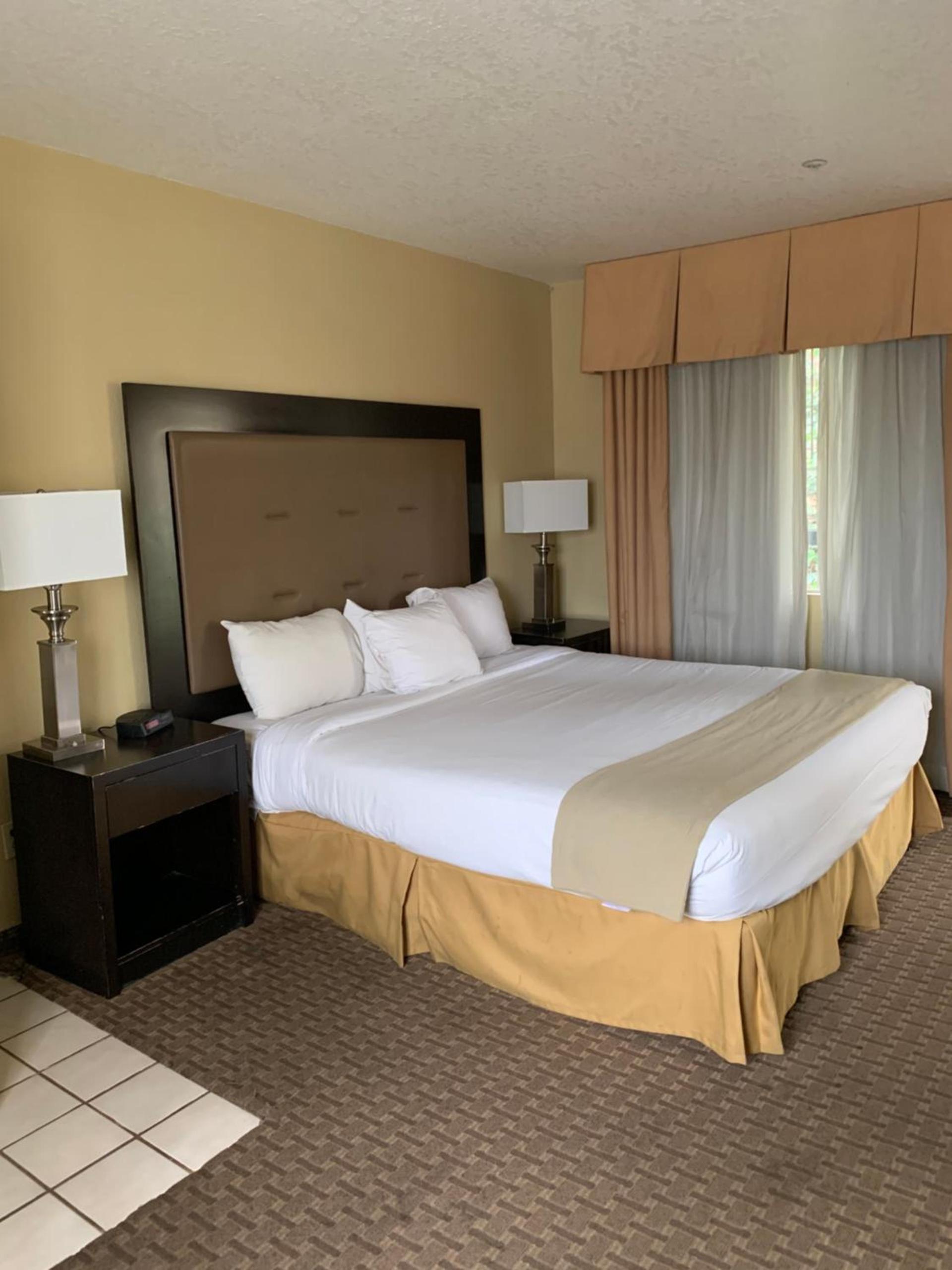 Hotel Silver Lake photo 6