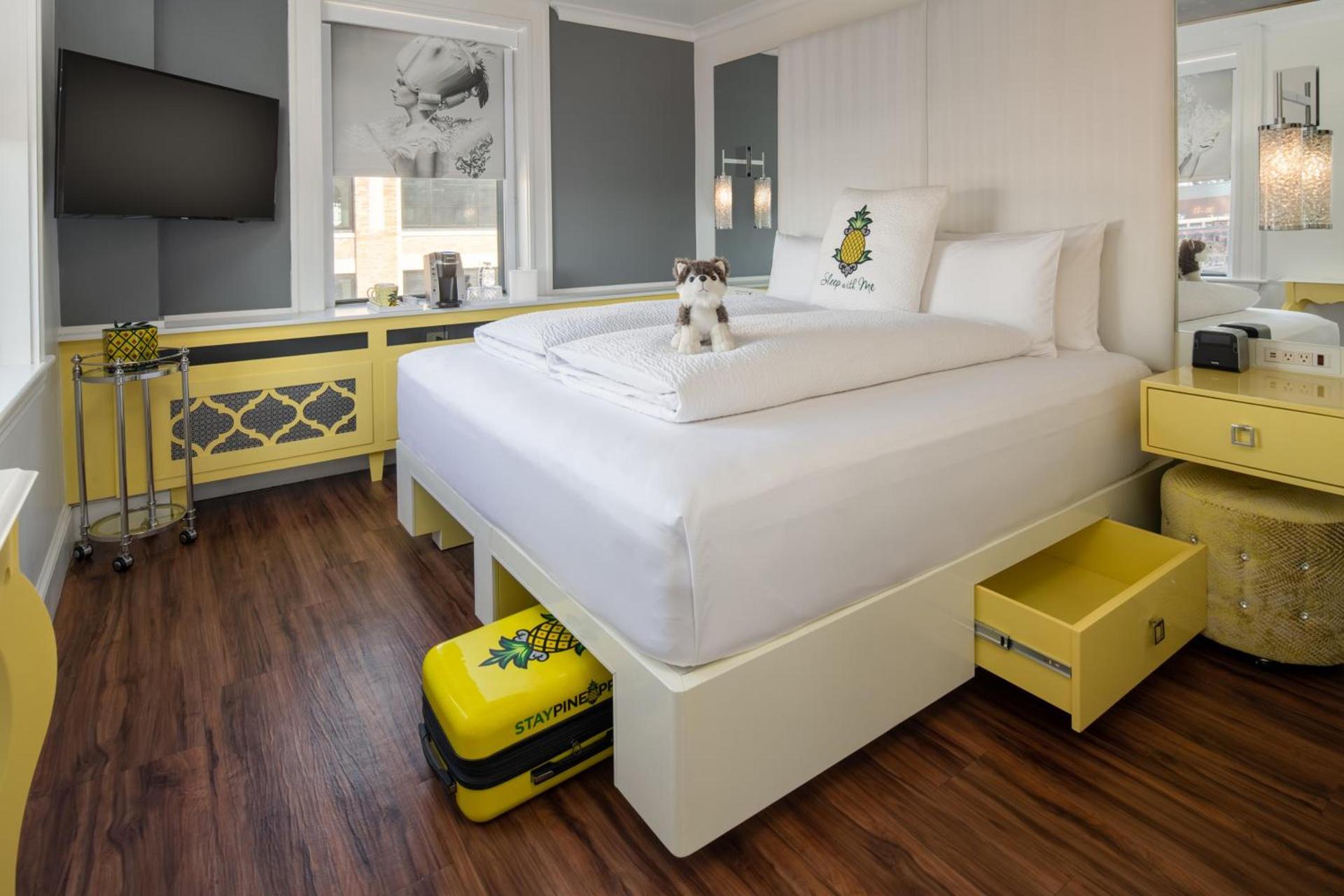 Staypineapple, A Delightful Hotel, South End photo 13