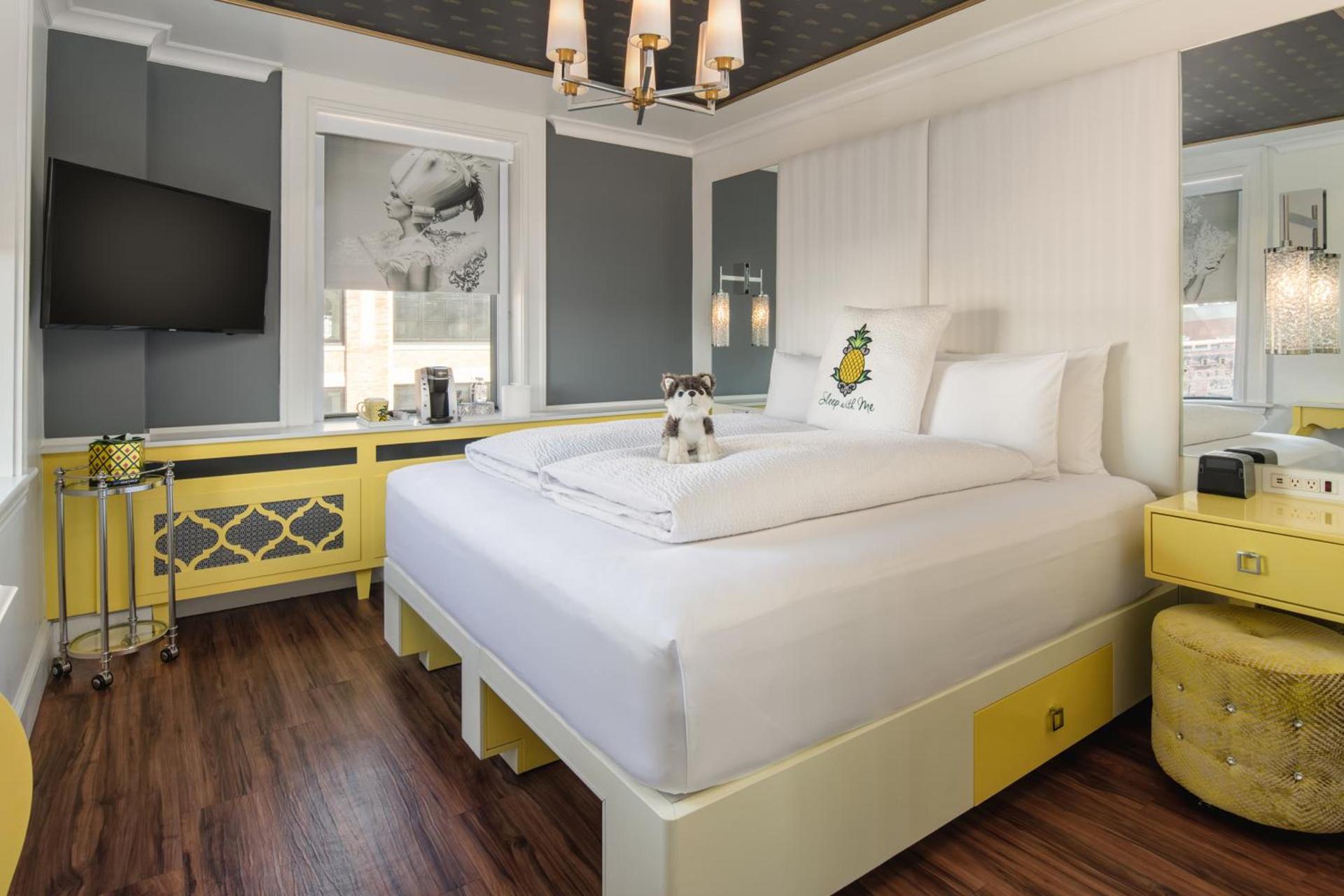 Staypineapple, A Delightful Hotel, South End photo 9