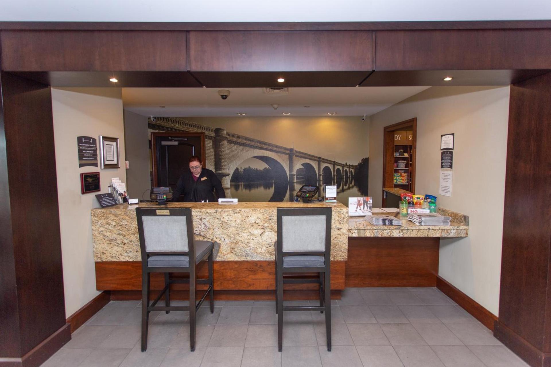 Staybridge Suites Bowling Green by IHG photo 7