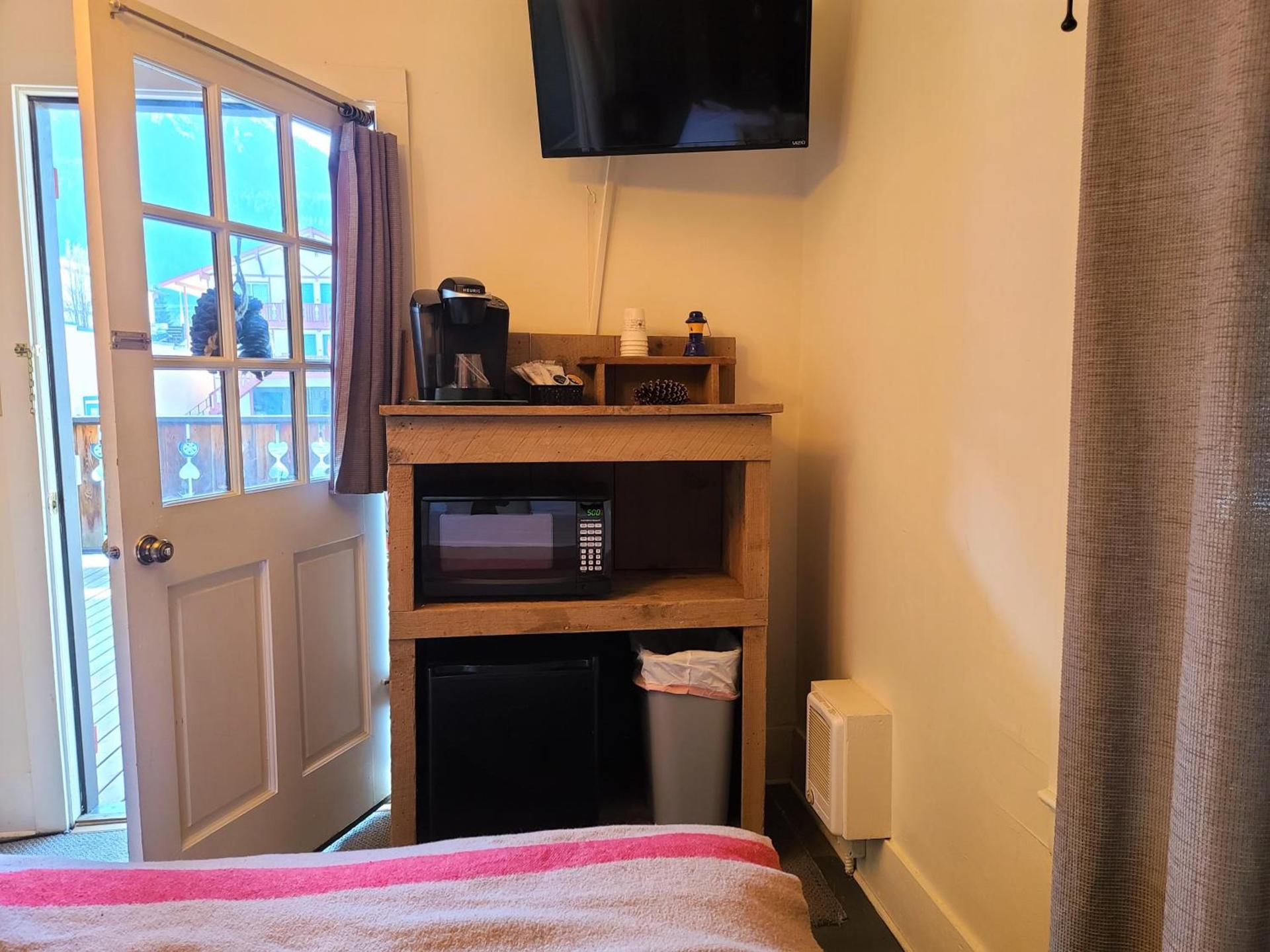 Mrs. Anderson's Lodging photo 26