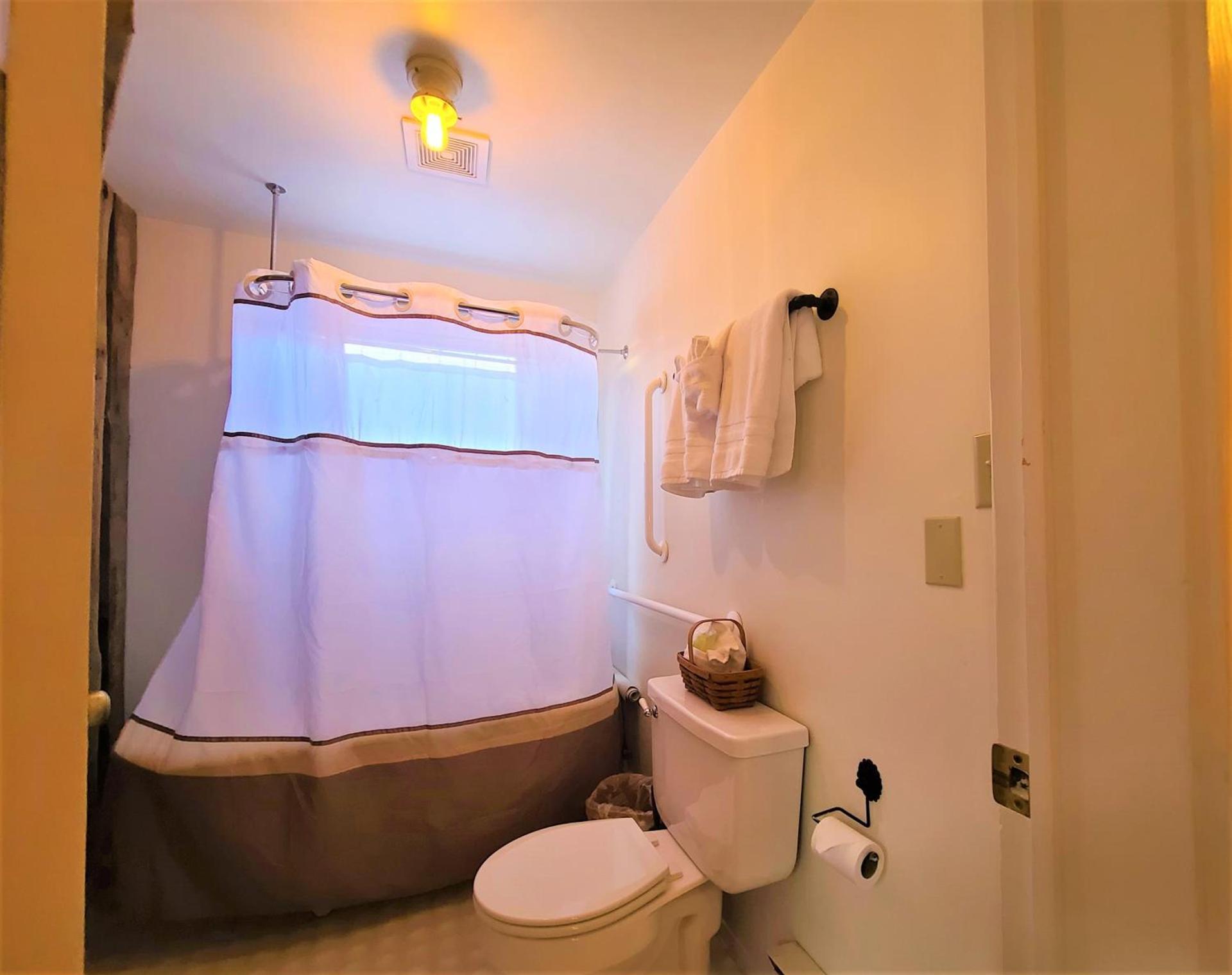 Mrs. Anderson's Lodging photo 38