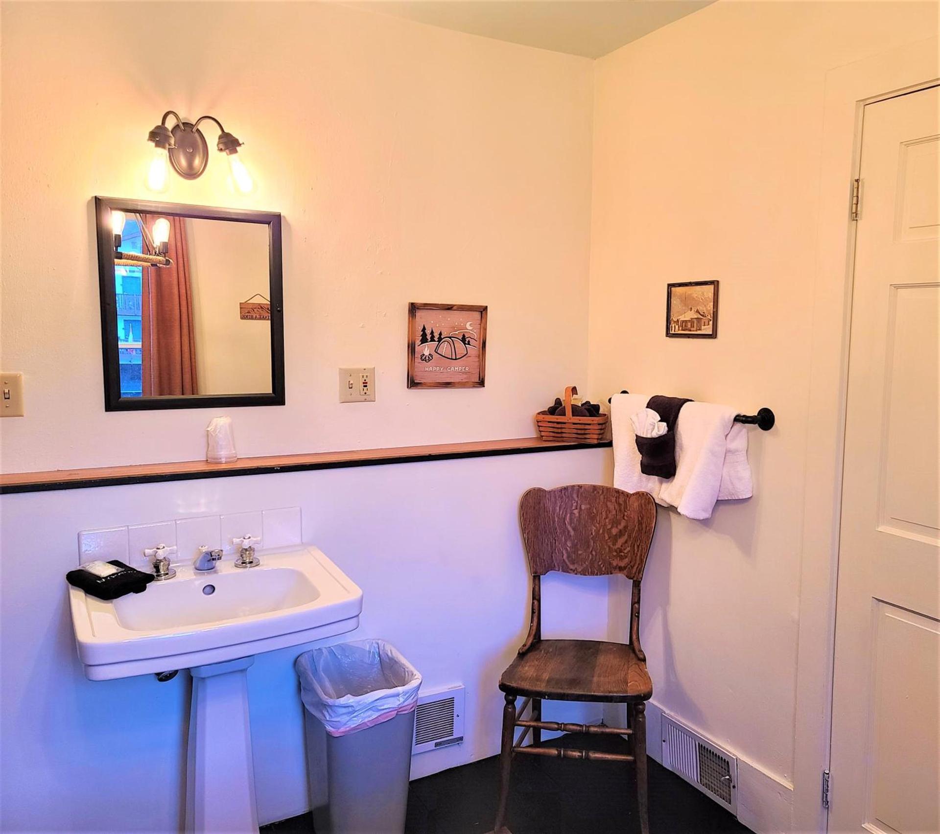 Mrs. Anderson's Lodging photo 57