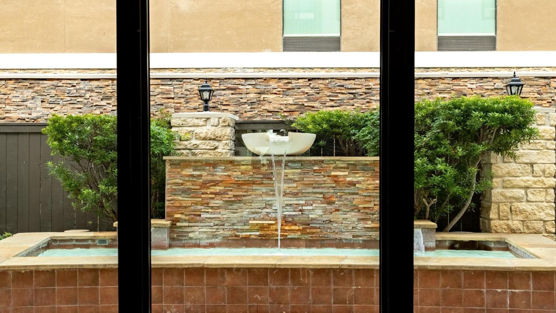 Holiday Inn Express & Suites Houston South - Near Pearland by IHG photo 25