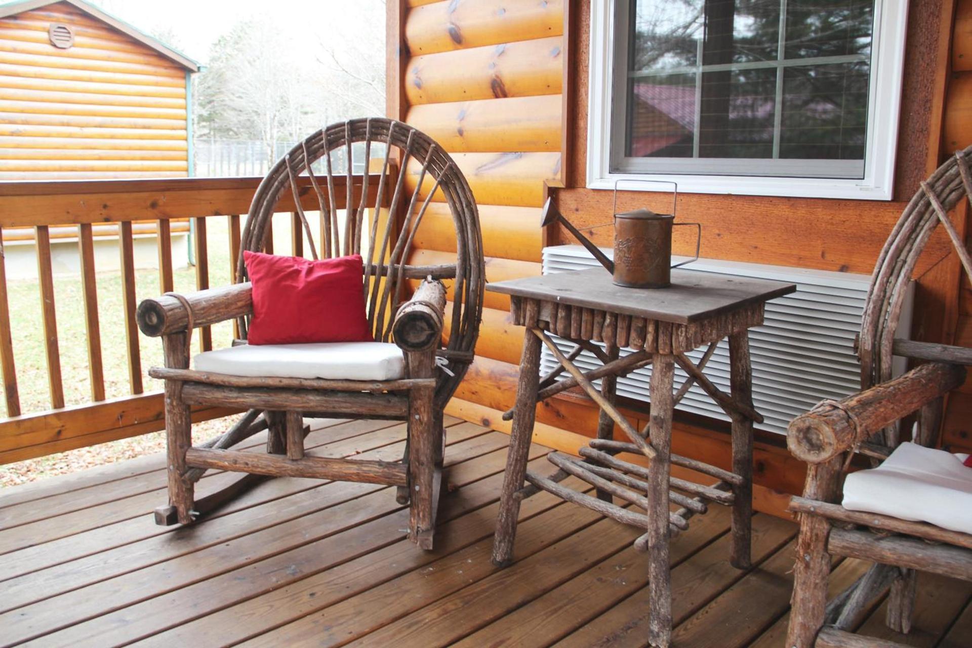 The Pineola photo 25