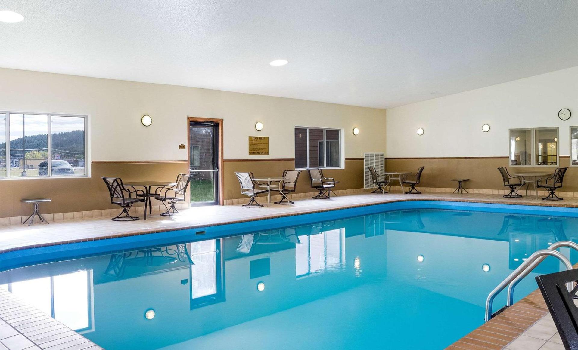 Comfort Inn & Suites photo 37